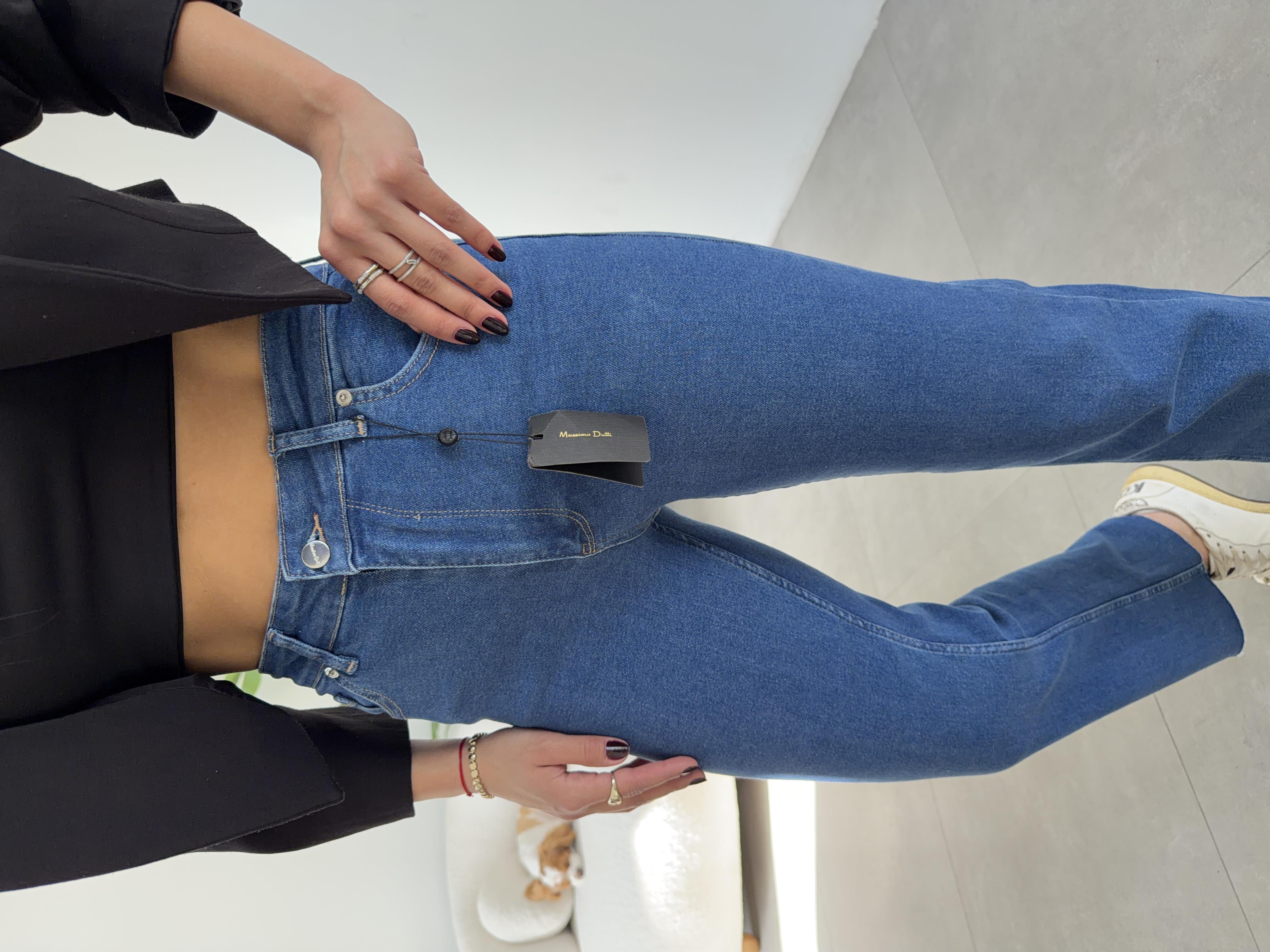 Açık Mavi Bootcut Kesik Paça Jean