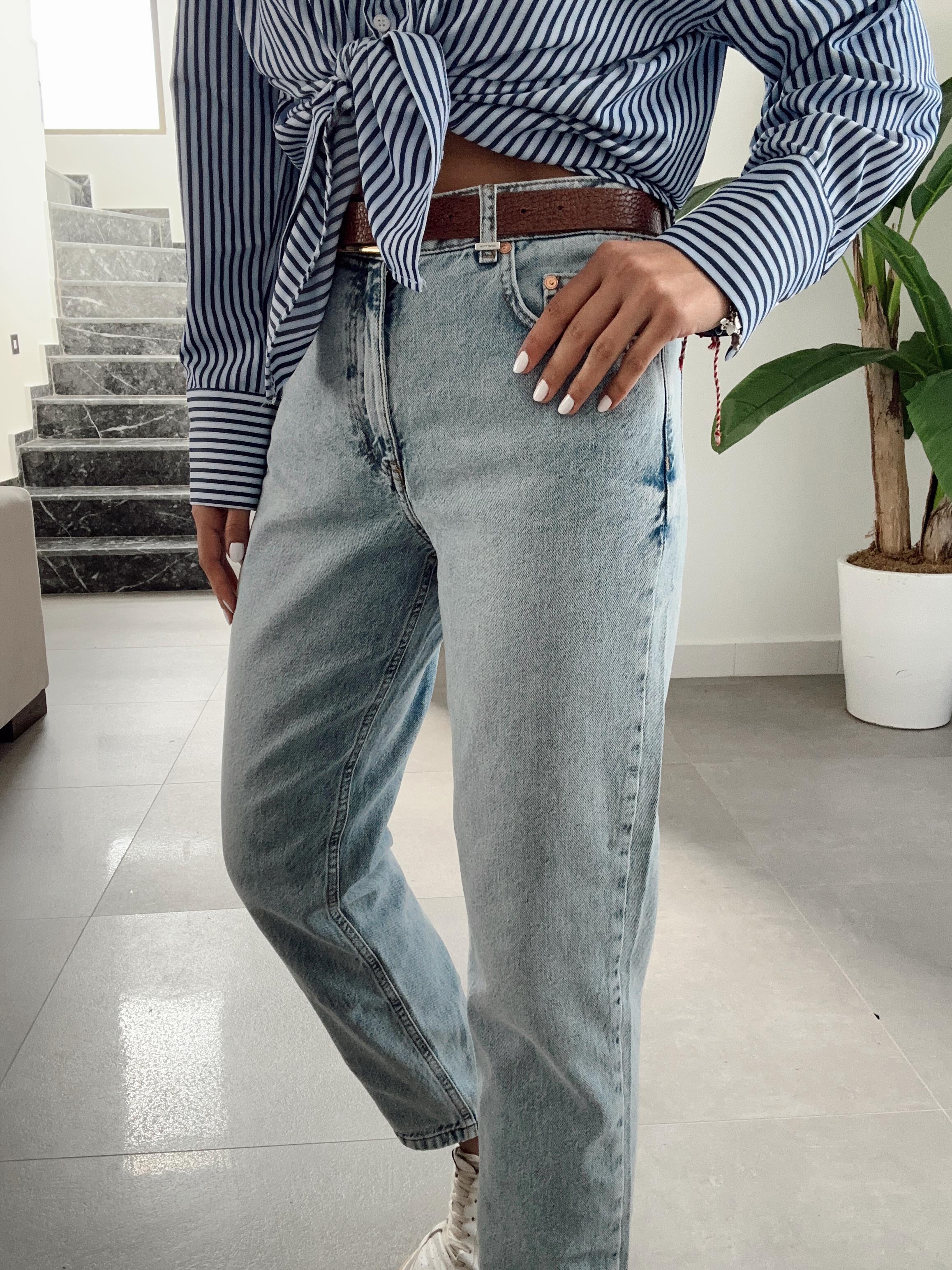 Açık Mavi Yüksek Bel Mom Fit Pantolon