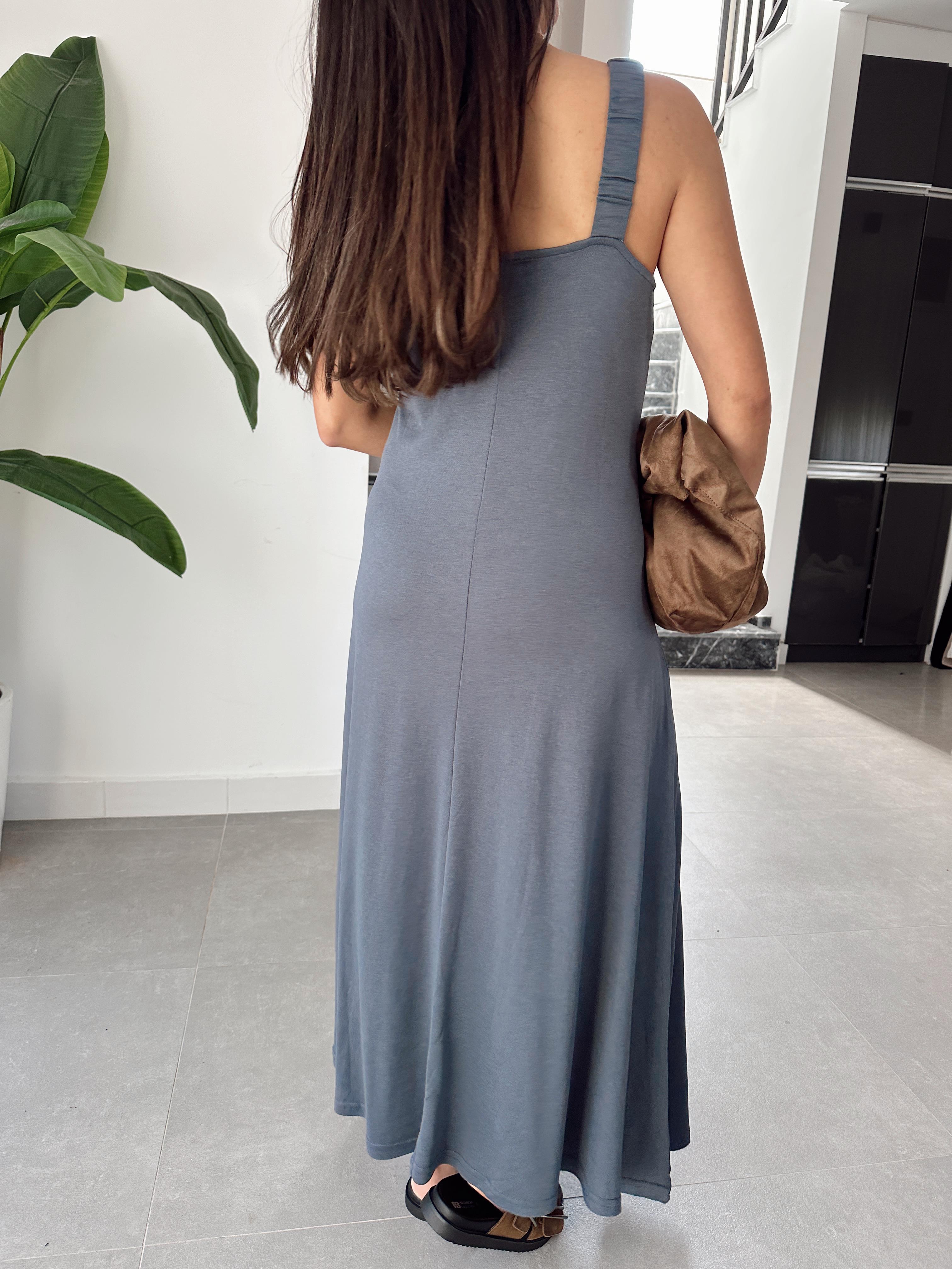 Antrasit Büzgü Askılı Modal Kumaş Elbise