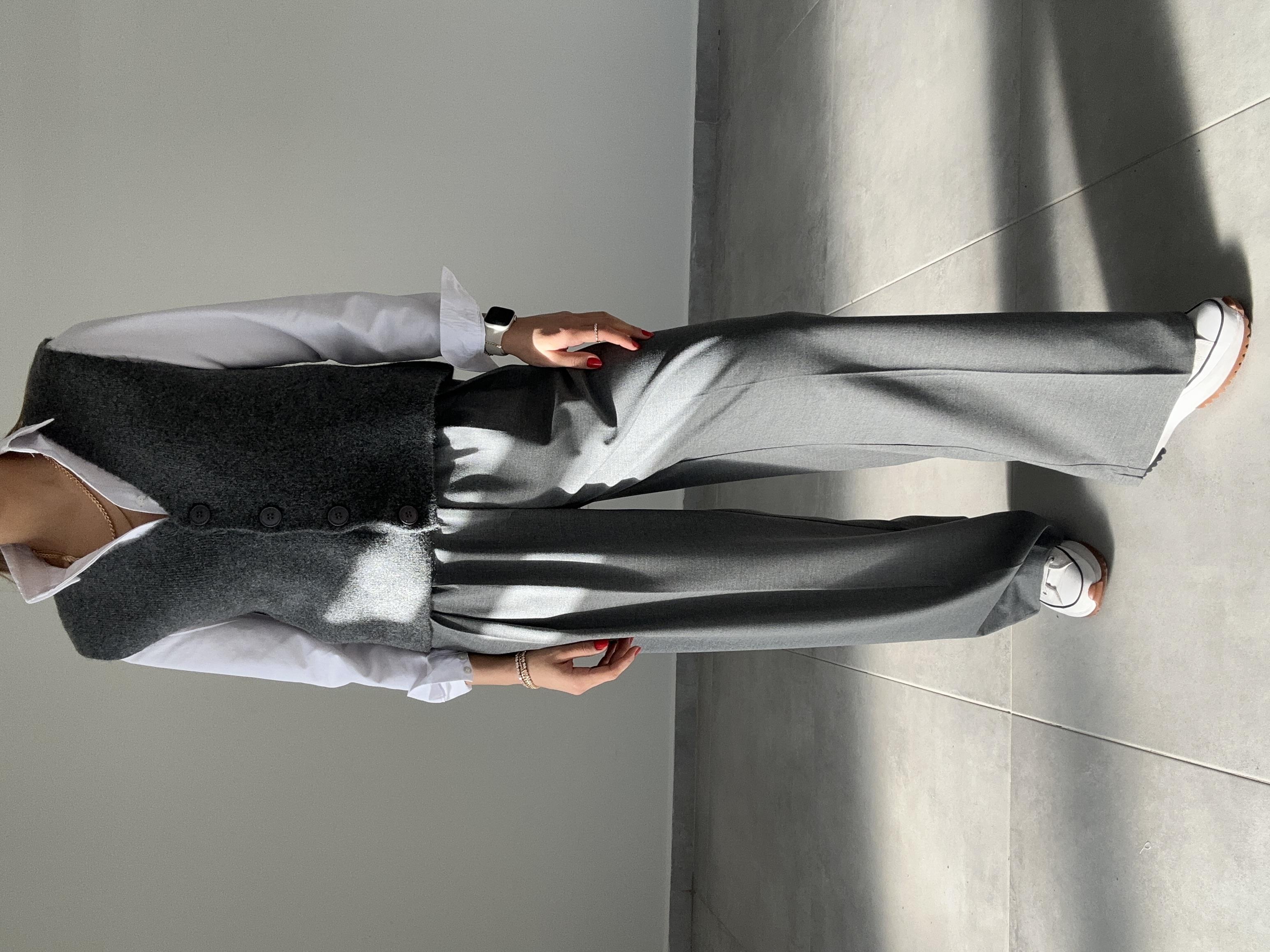 Antrasit Düğmeli Triko Yelek