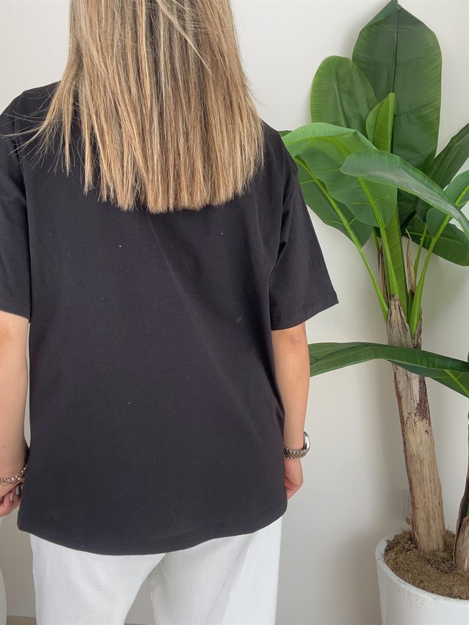 B-C Siyah Kabartma Desenli Tshirt