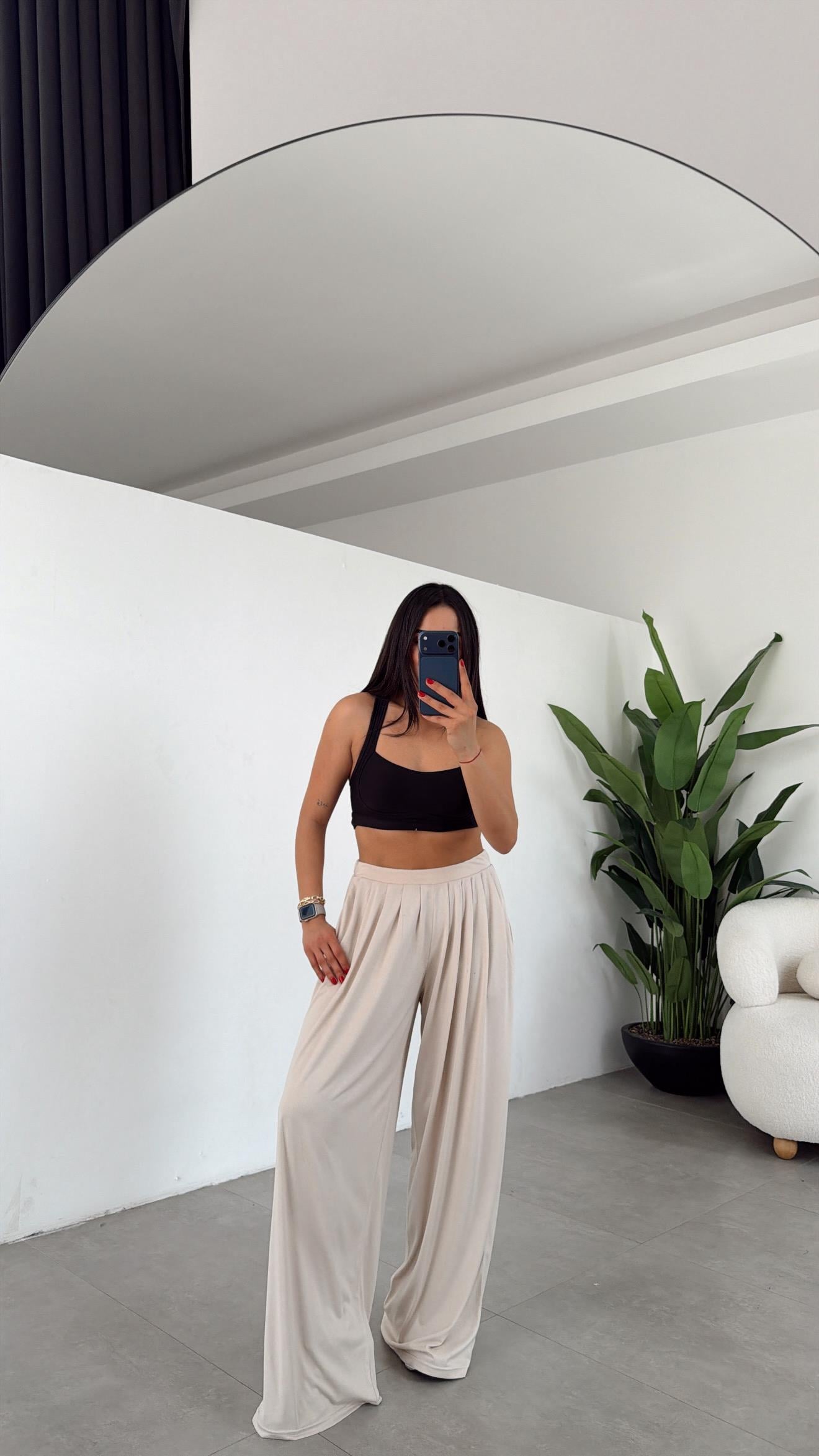 Bej Modal Pileli Bol Paça Pantolon