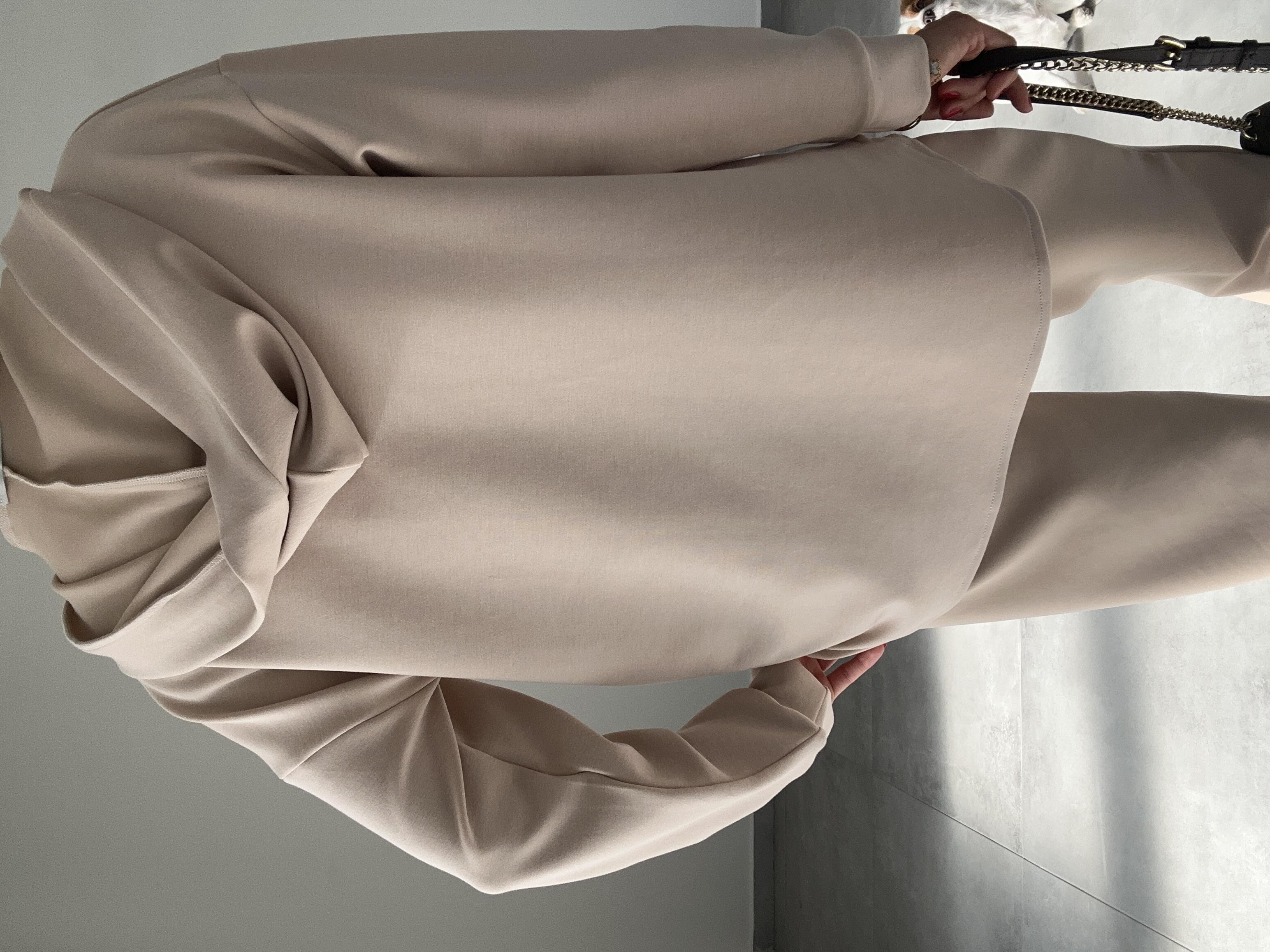 Bej Scuba Sweatshirt