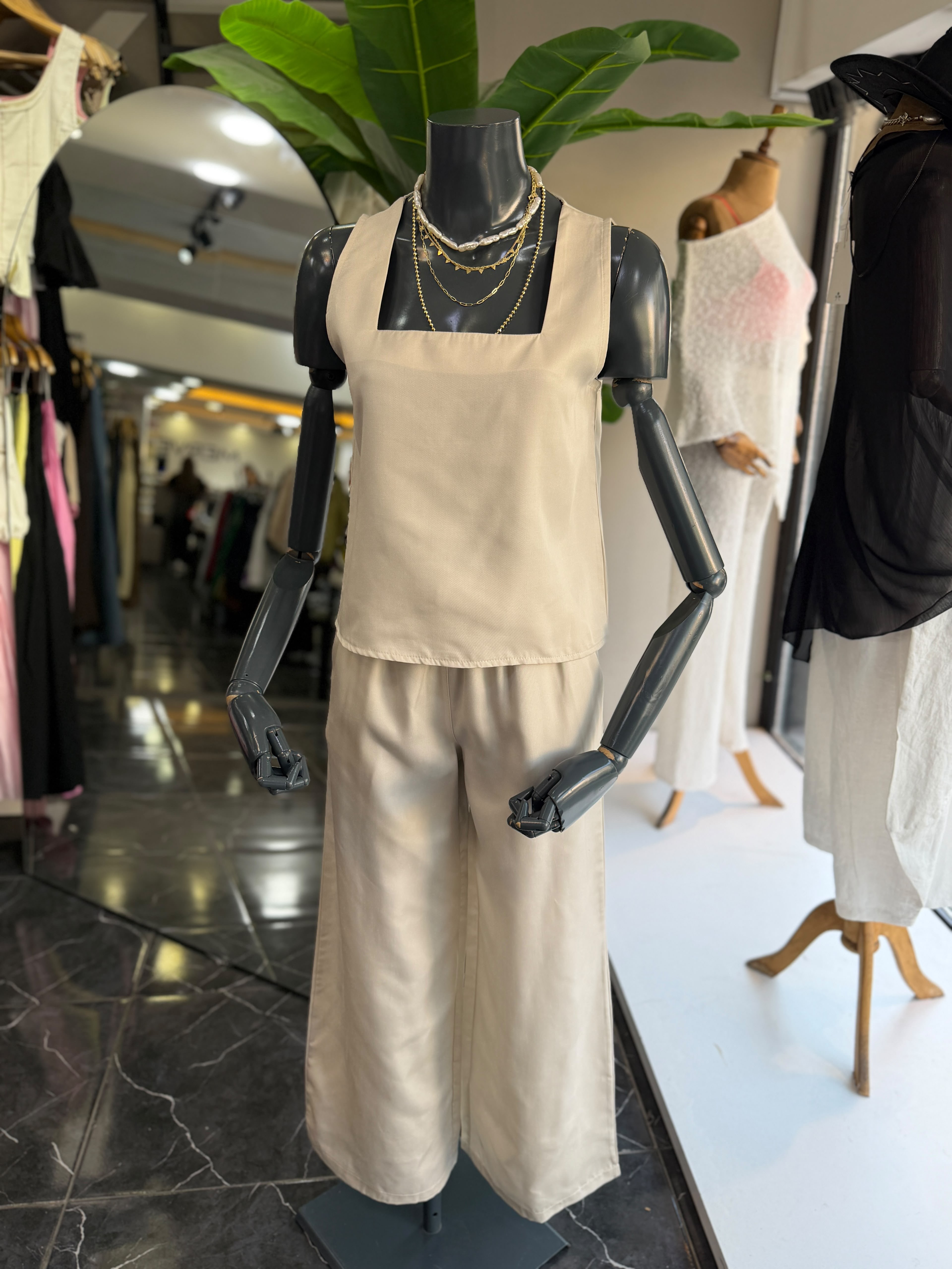 Bej Tencel Kare Yaka Takım