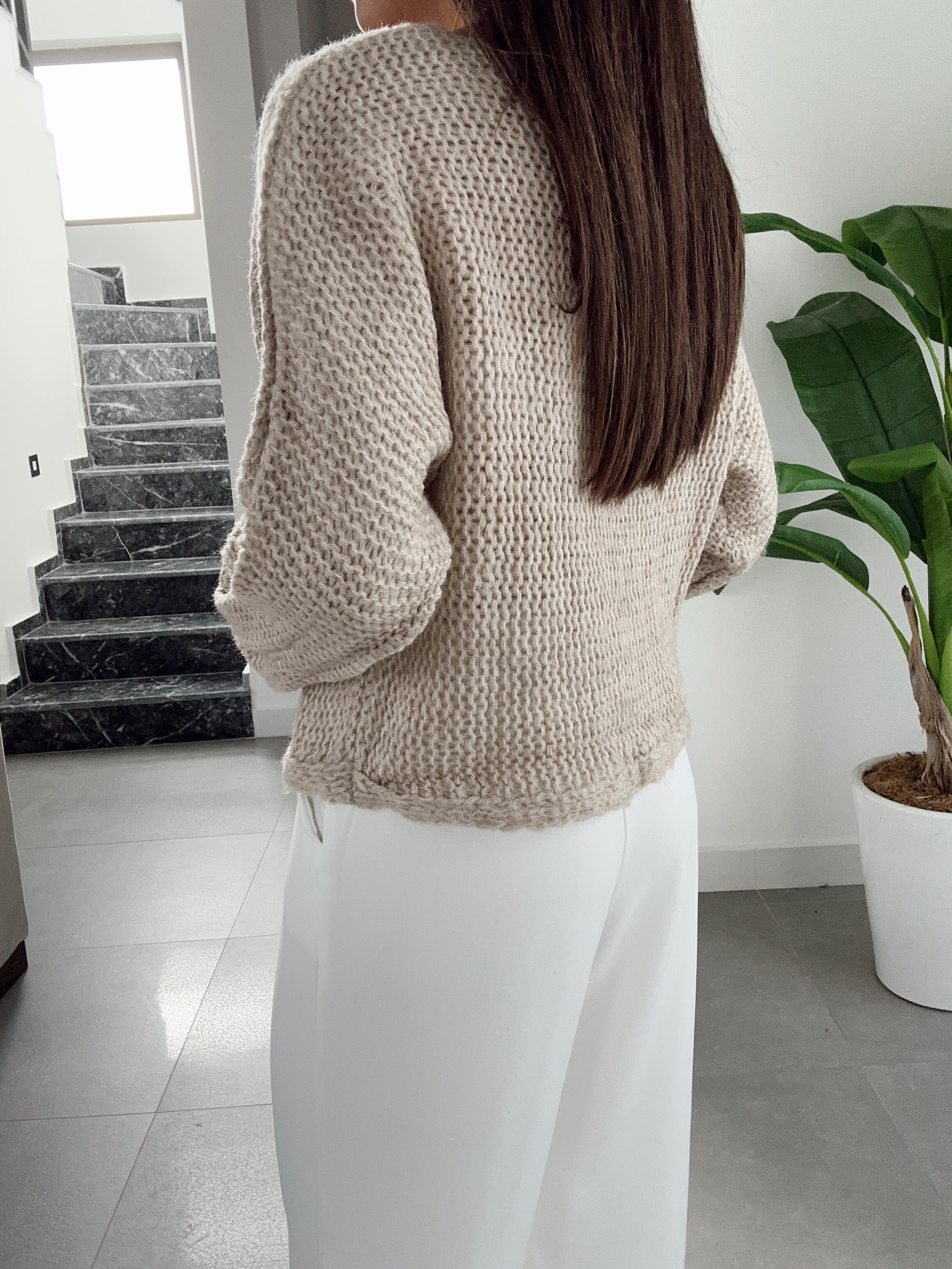 Bej Yarasa Kol Triko Kazak