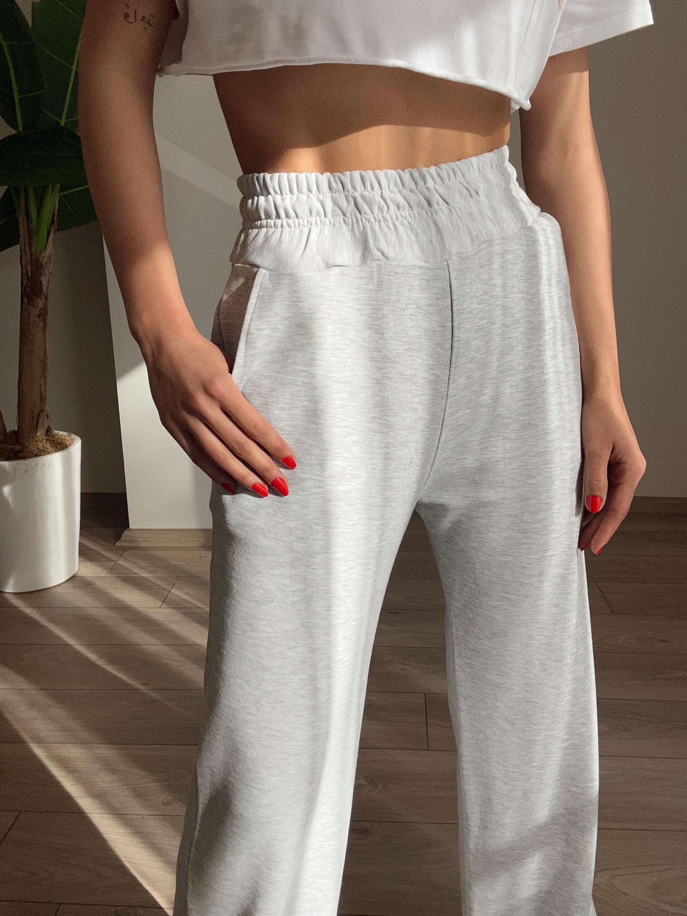 Beli Lastikli Gri Eşofman