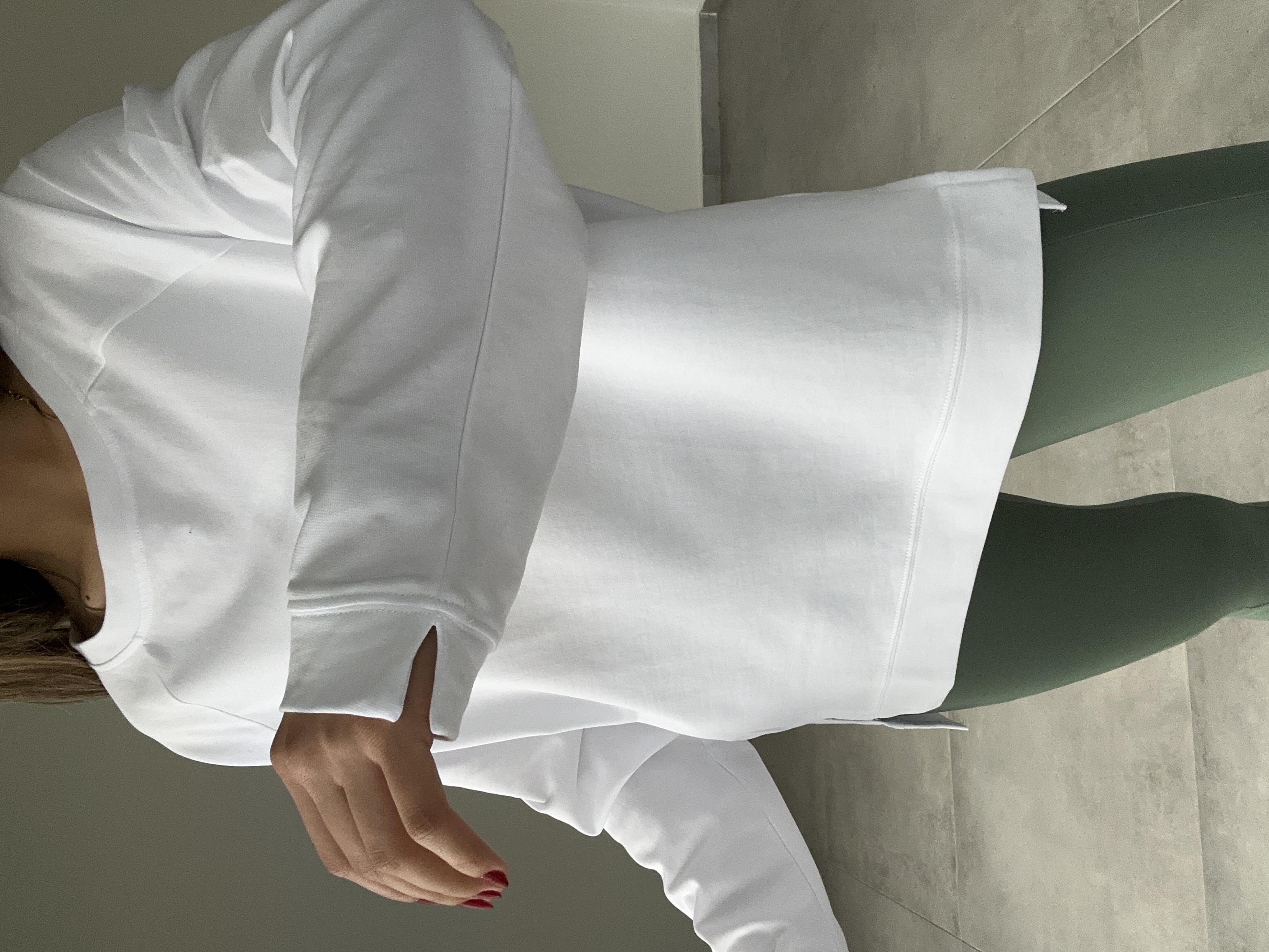 Beyaz Bisiklet Yaka Sweatshirt