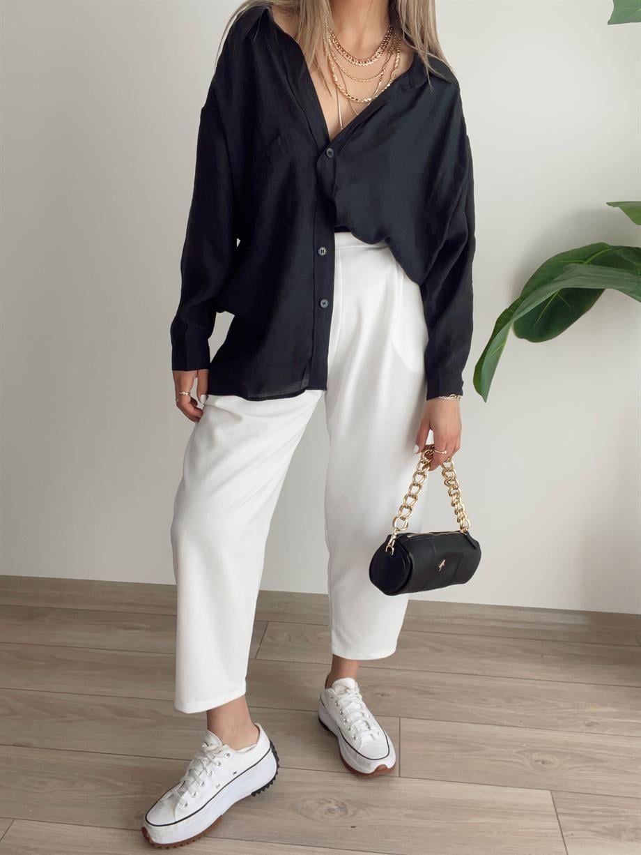 Beyaz Bombeli Pantolon