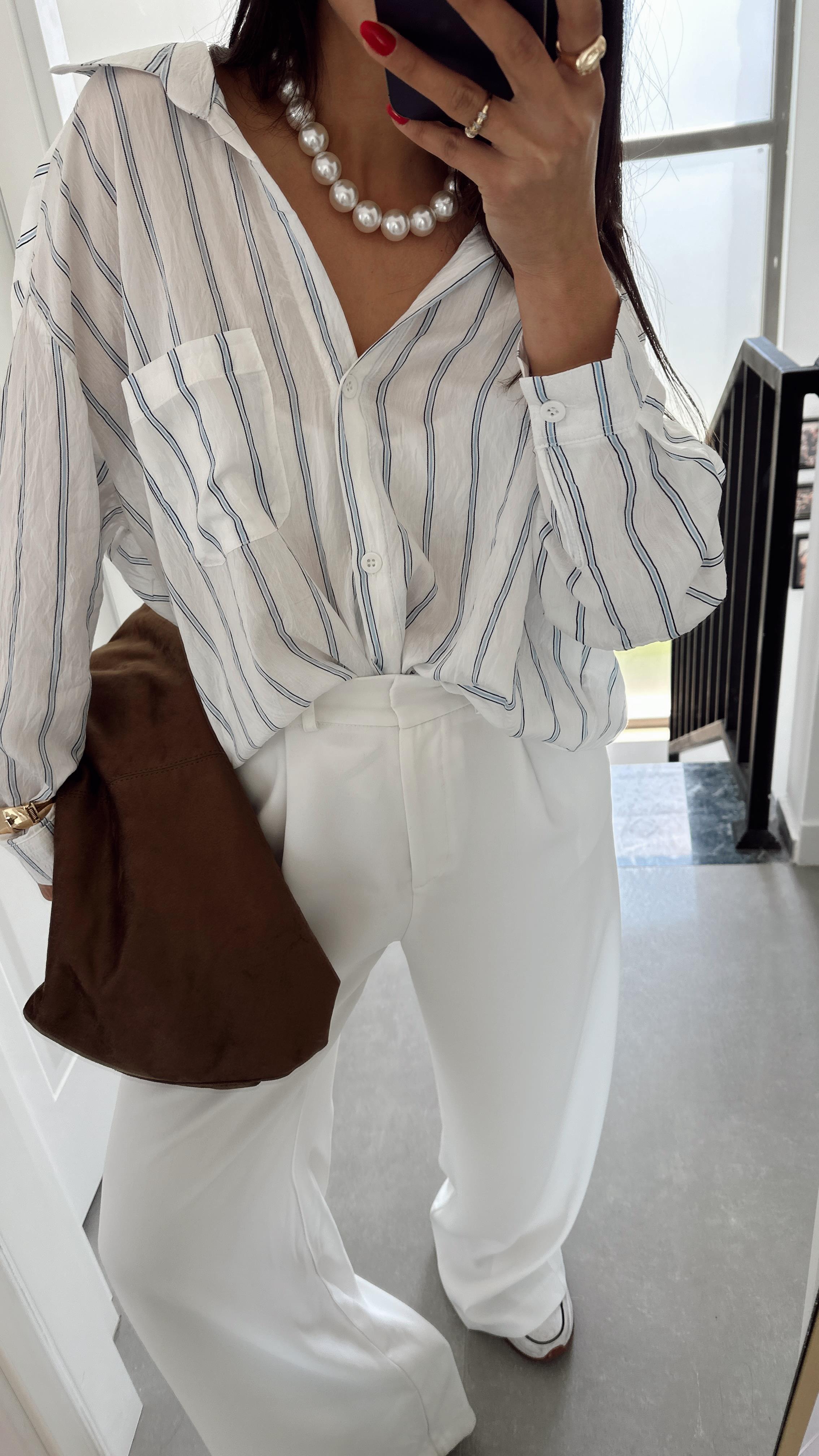 Beyaz Çizgili Kraş Gömlek