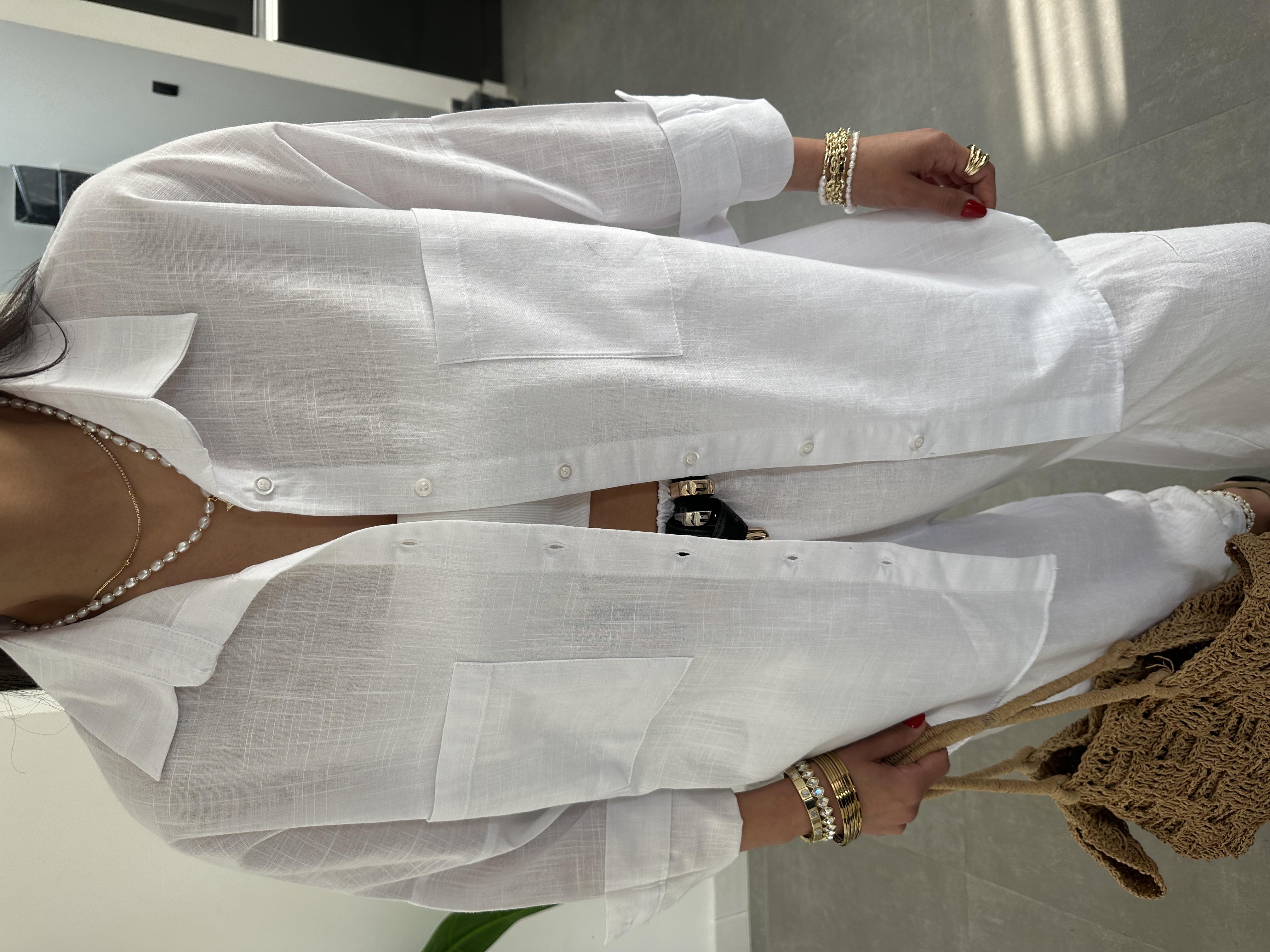 Beyaz Flamlı Keten Çift Cep Oversize Gömlek