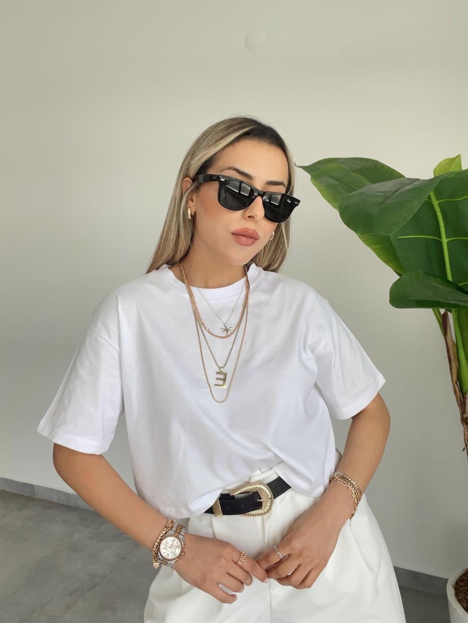 Beyaz Kısa Basic