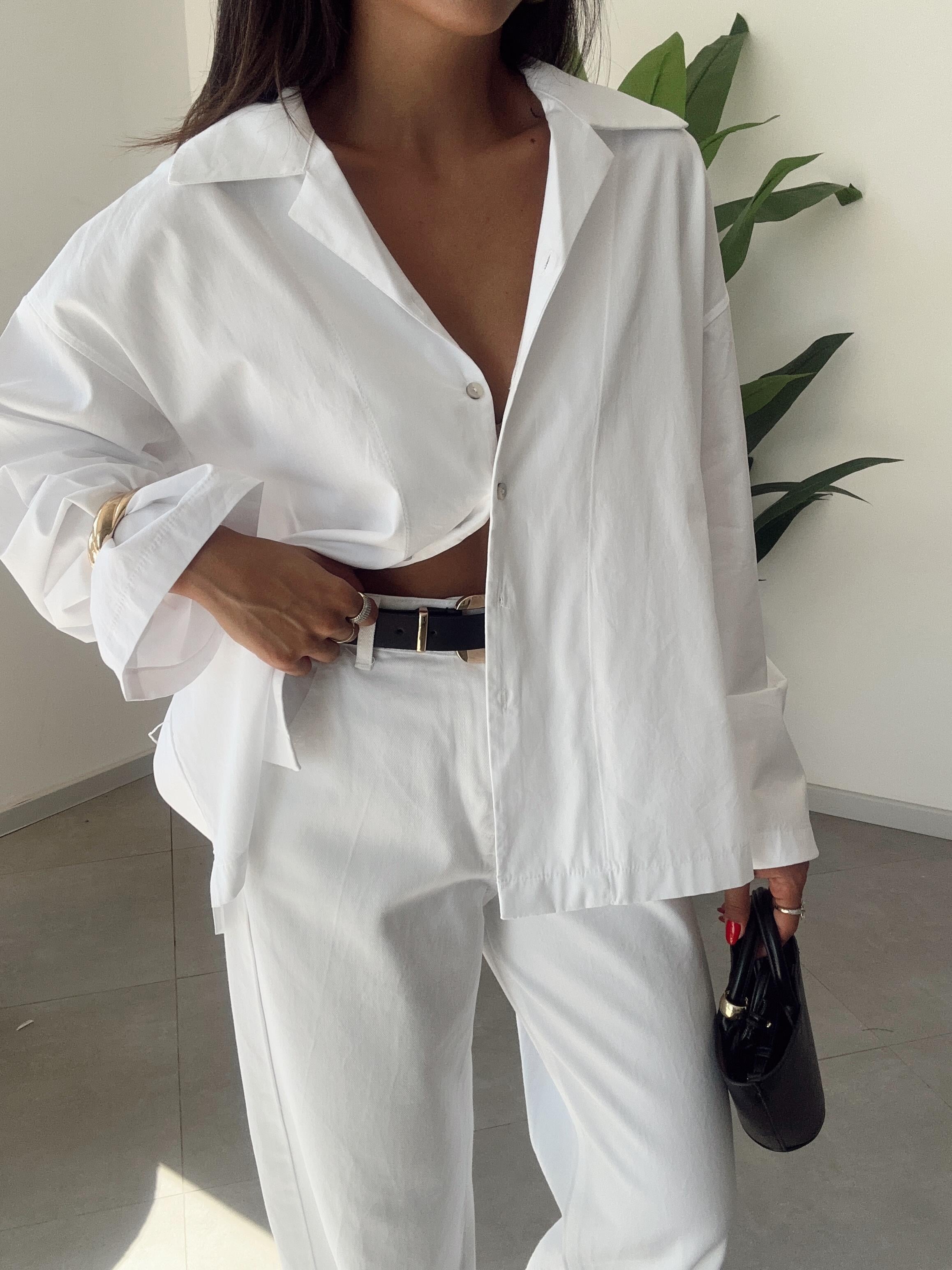 Beyaz Oversize Gömlek