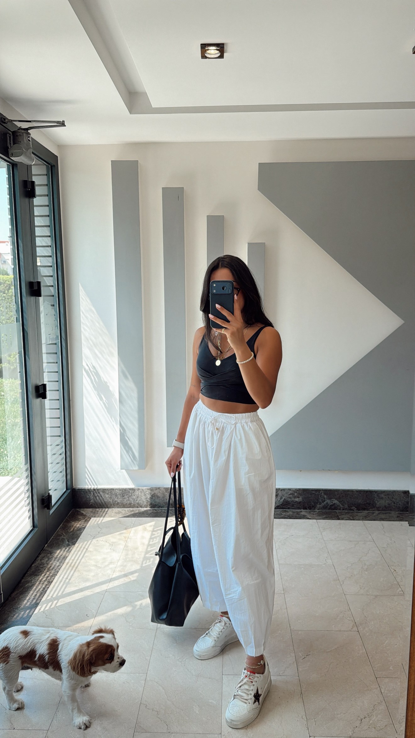 Beyaz Paça Pileli Bagy Pantolon
