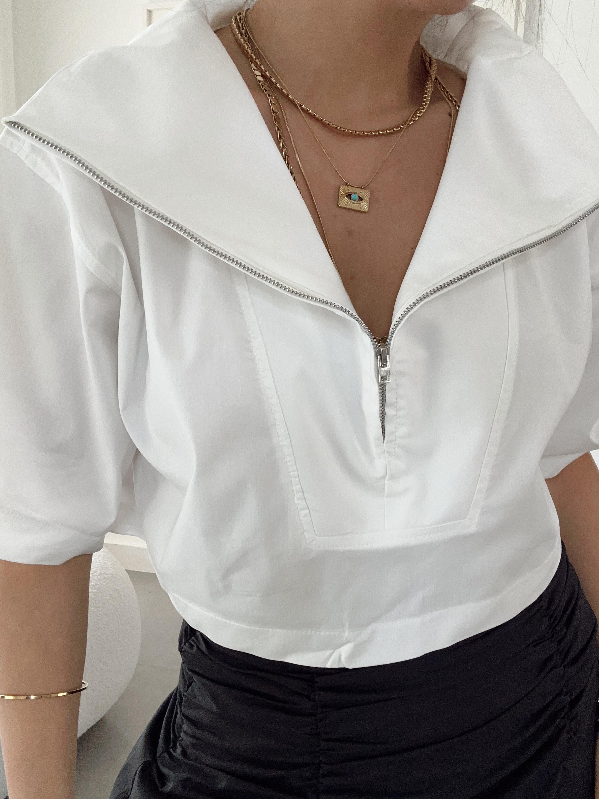 Beyaz Poplin Önden Yarım Fermuarlı Bluz