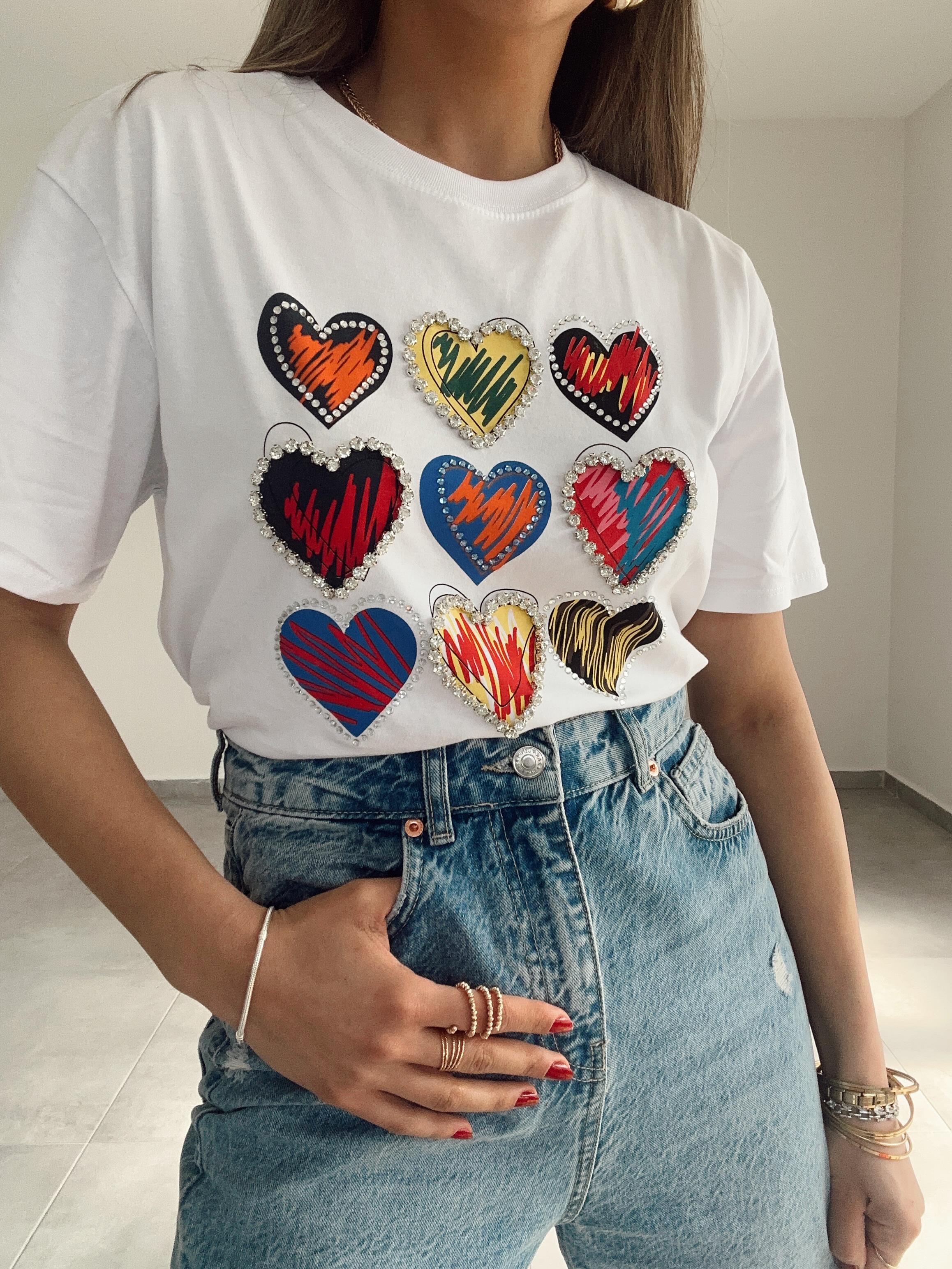 Beyaz Taşlı Kalp Baskı Tshirt