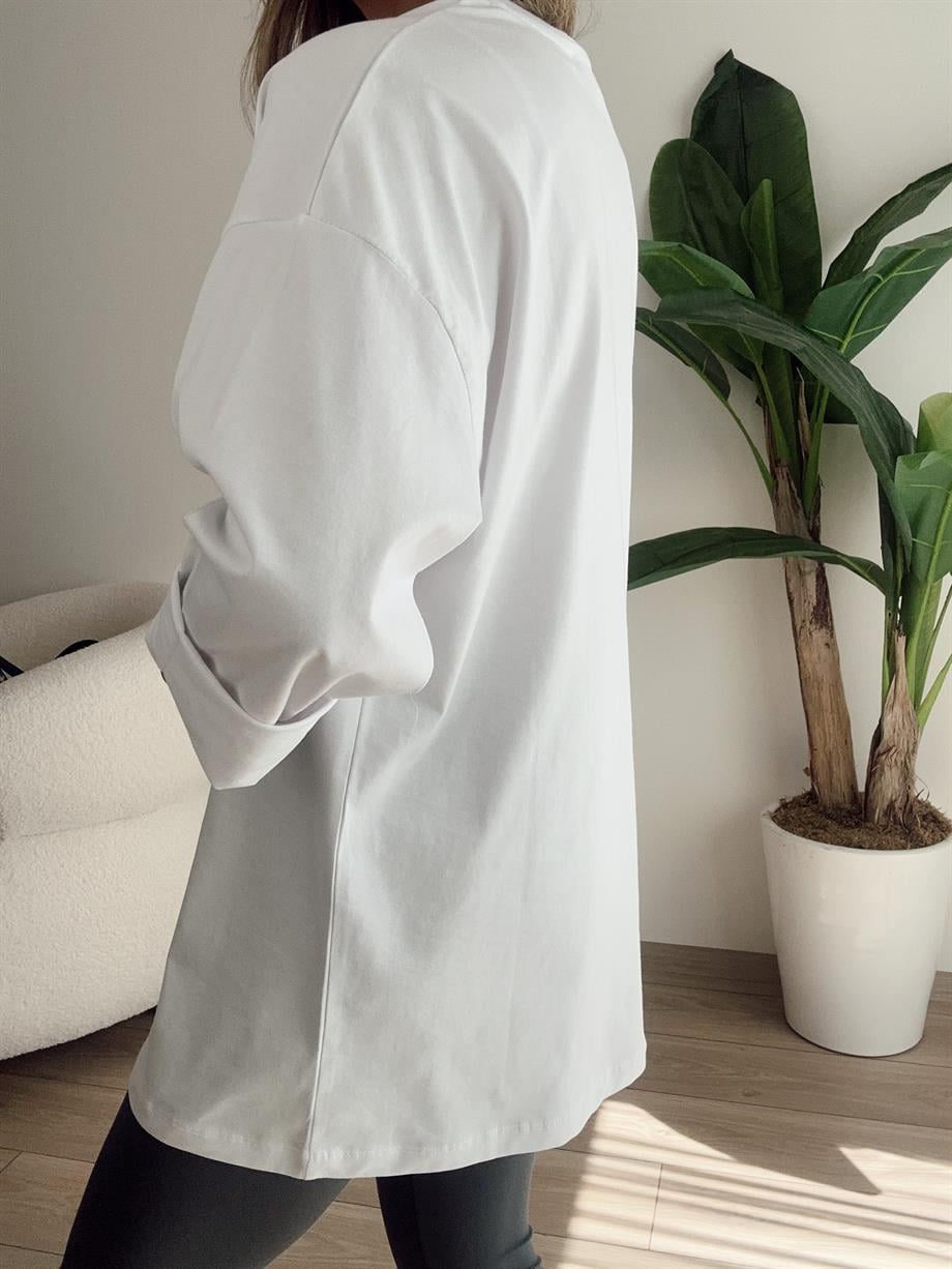 Beyaz Uzun Kol Oversize Basic