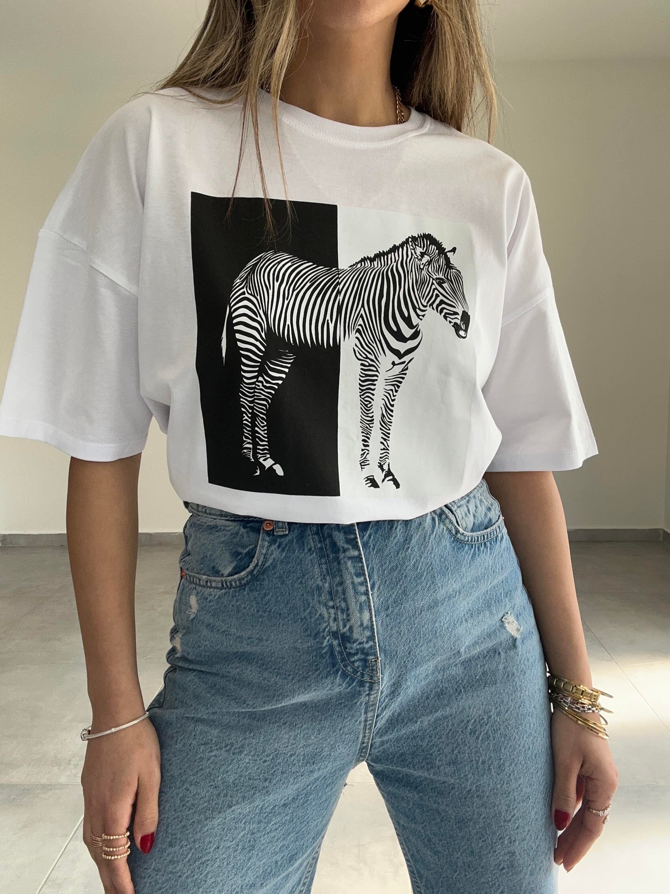Beyaz Zebra Desen Tshirt