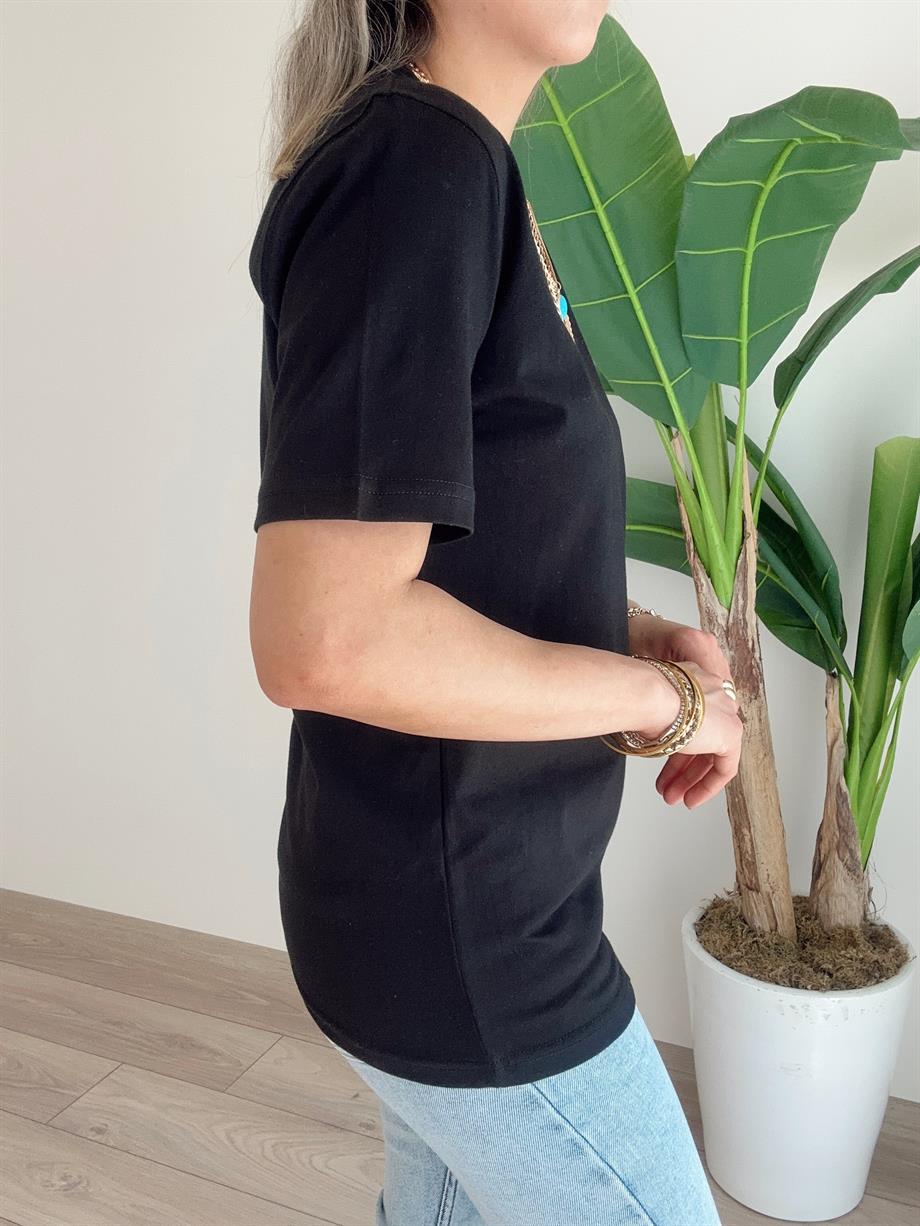 Bisiklet Yaka Siyah Tişört