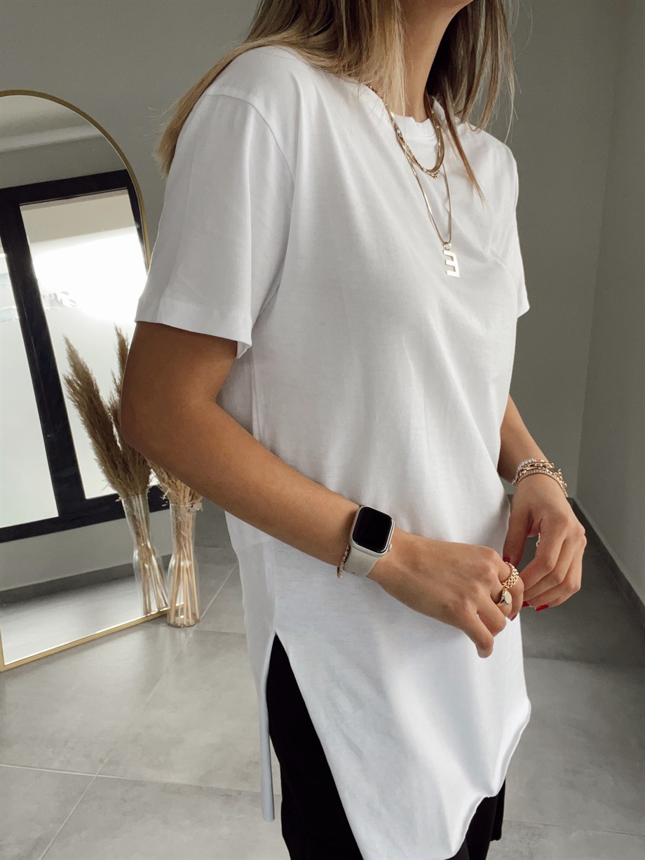 Bisiklet Yaka Yanları Yırtmaçlı Tshirt