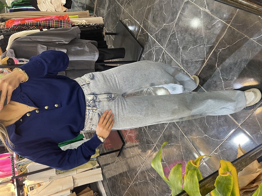 Boru Paça Açık Mavi Jean