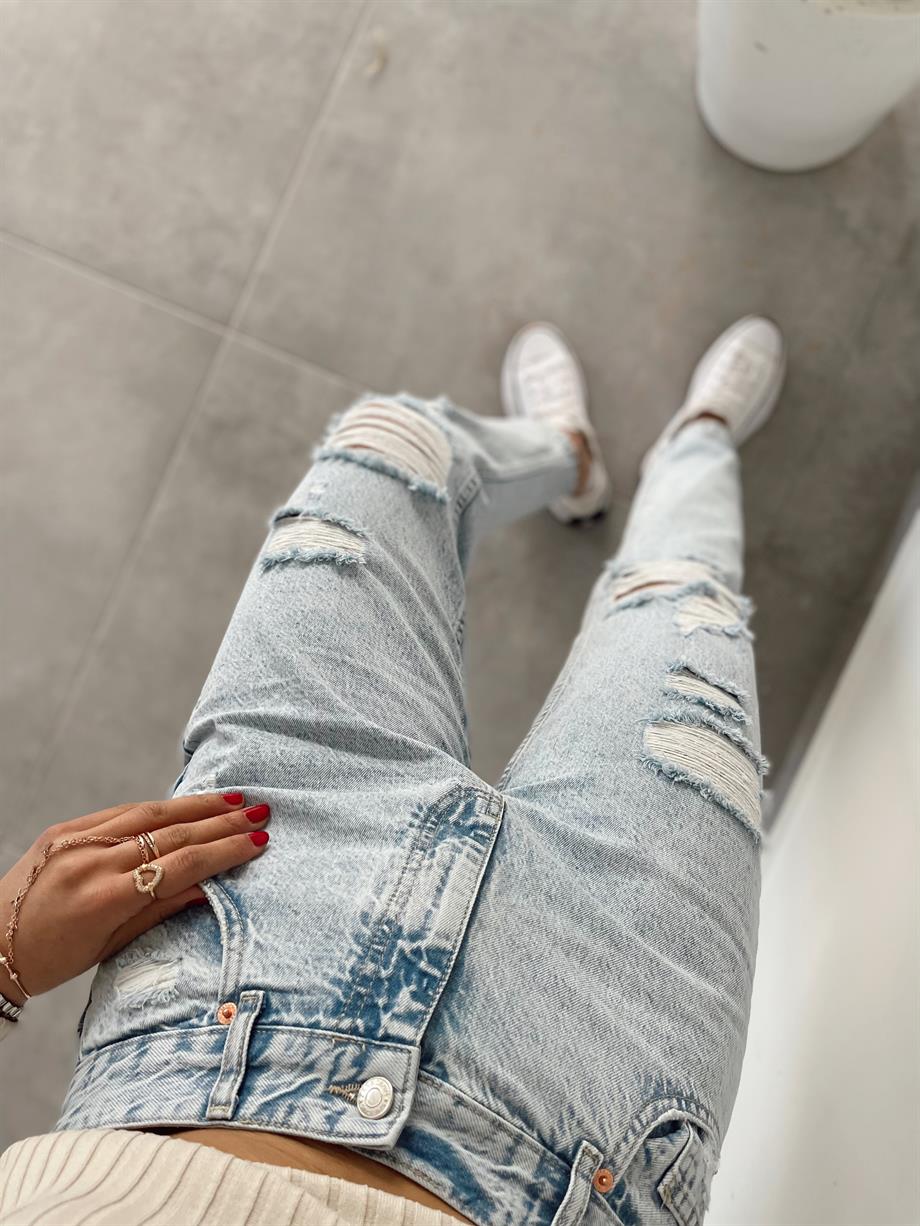 Buz Mavi Yırtık Jean