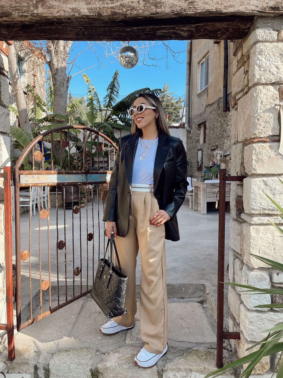 Camel Kemer Detaylı Pantolon