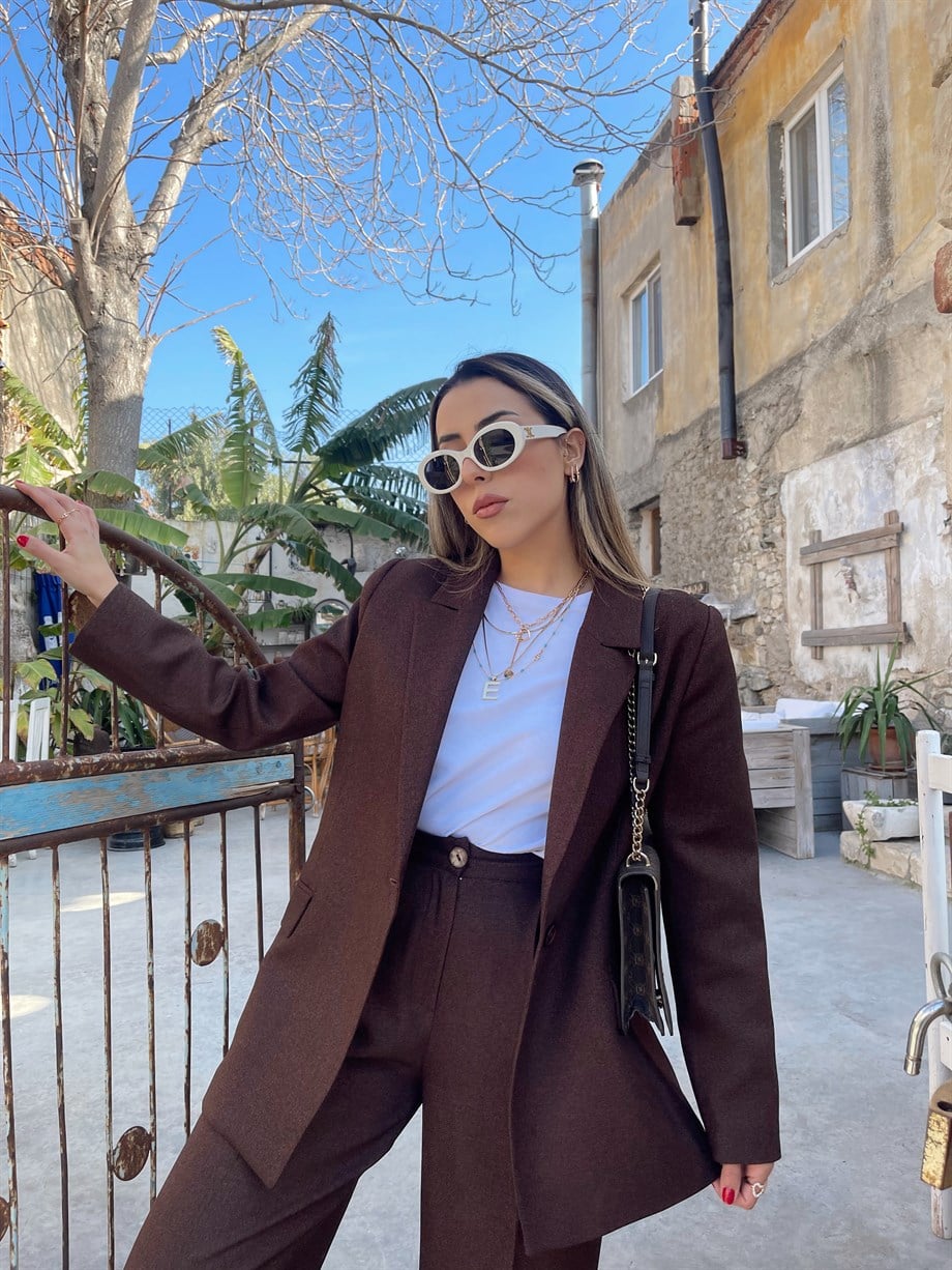 Cep Detaylı Kahverengi Blazer Ceket