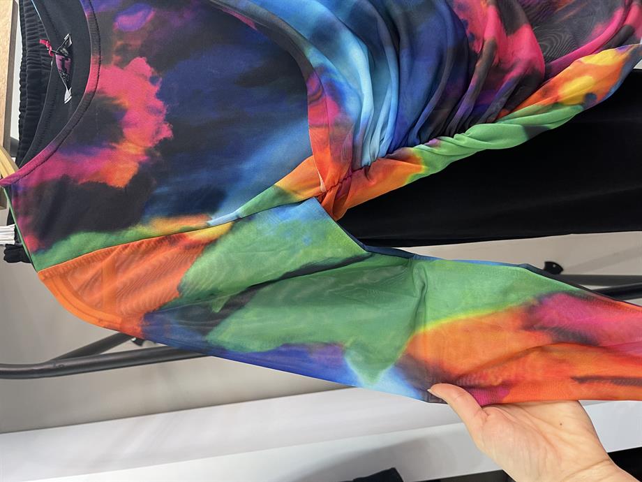 Desenli Yandan Büzgülü Bluz