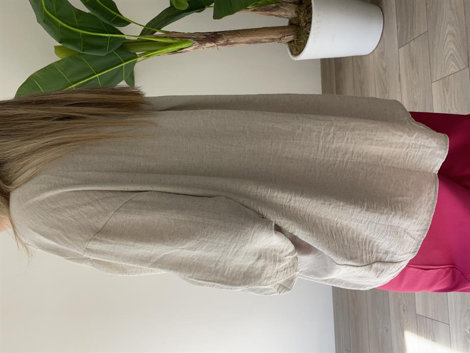 Düşük Omuzlu İşlemeli Gömlek