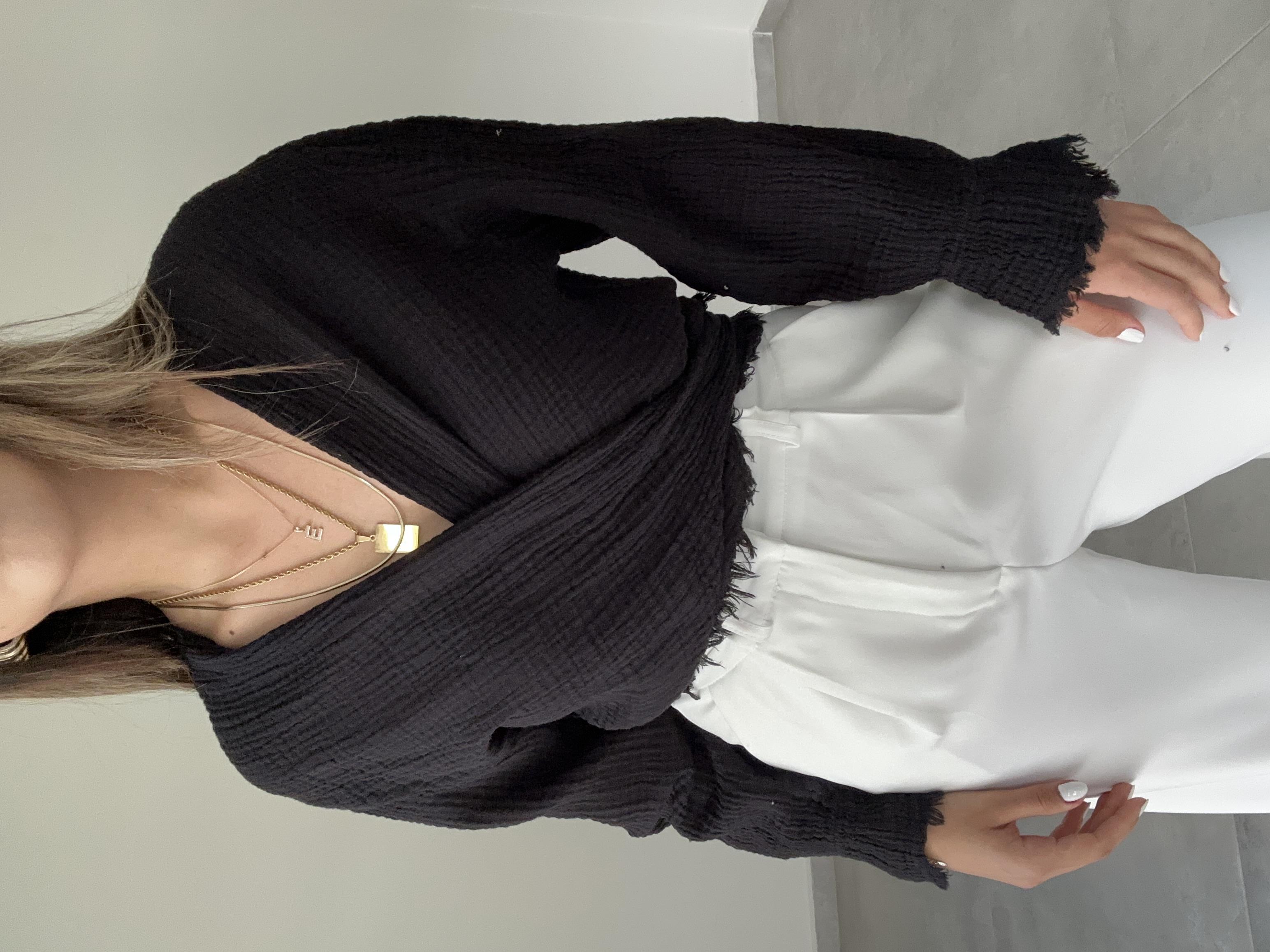 Efes Siyah Bağlamalı Crop