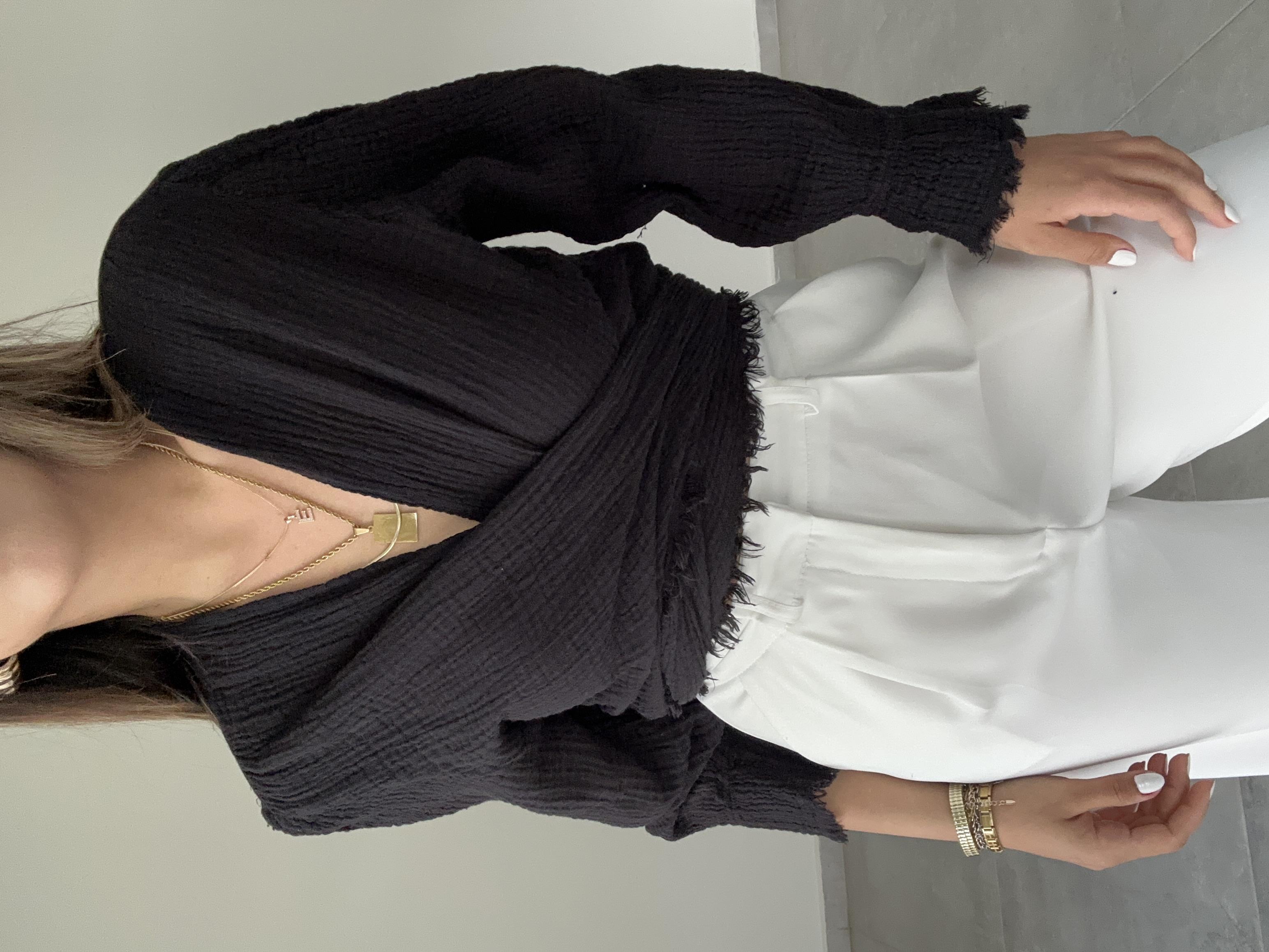 Efes Siyah Bağlamalı Crop