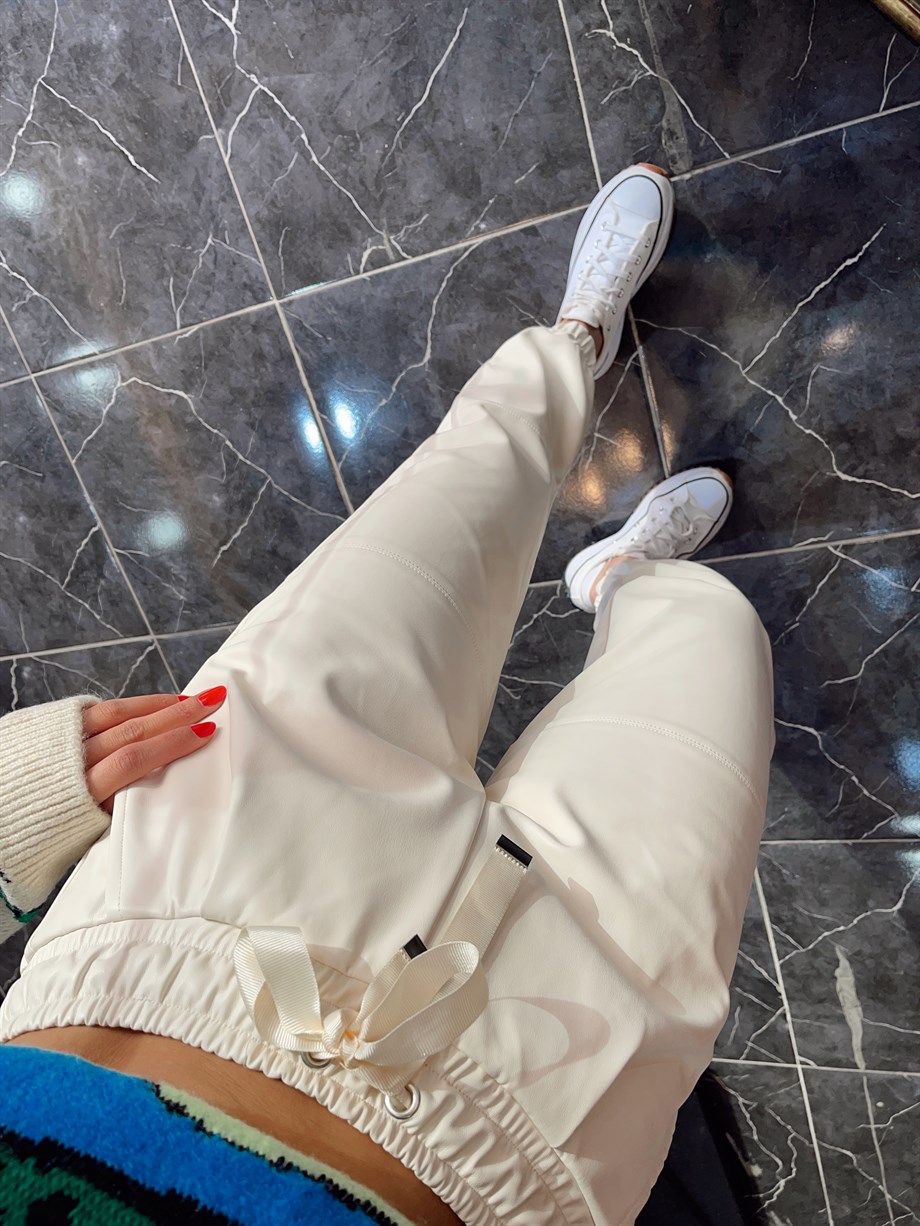 Ekru Beli Lastikli Deri Pantolon