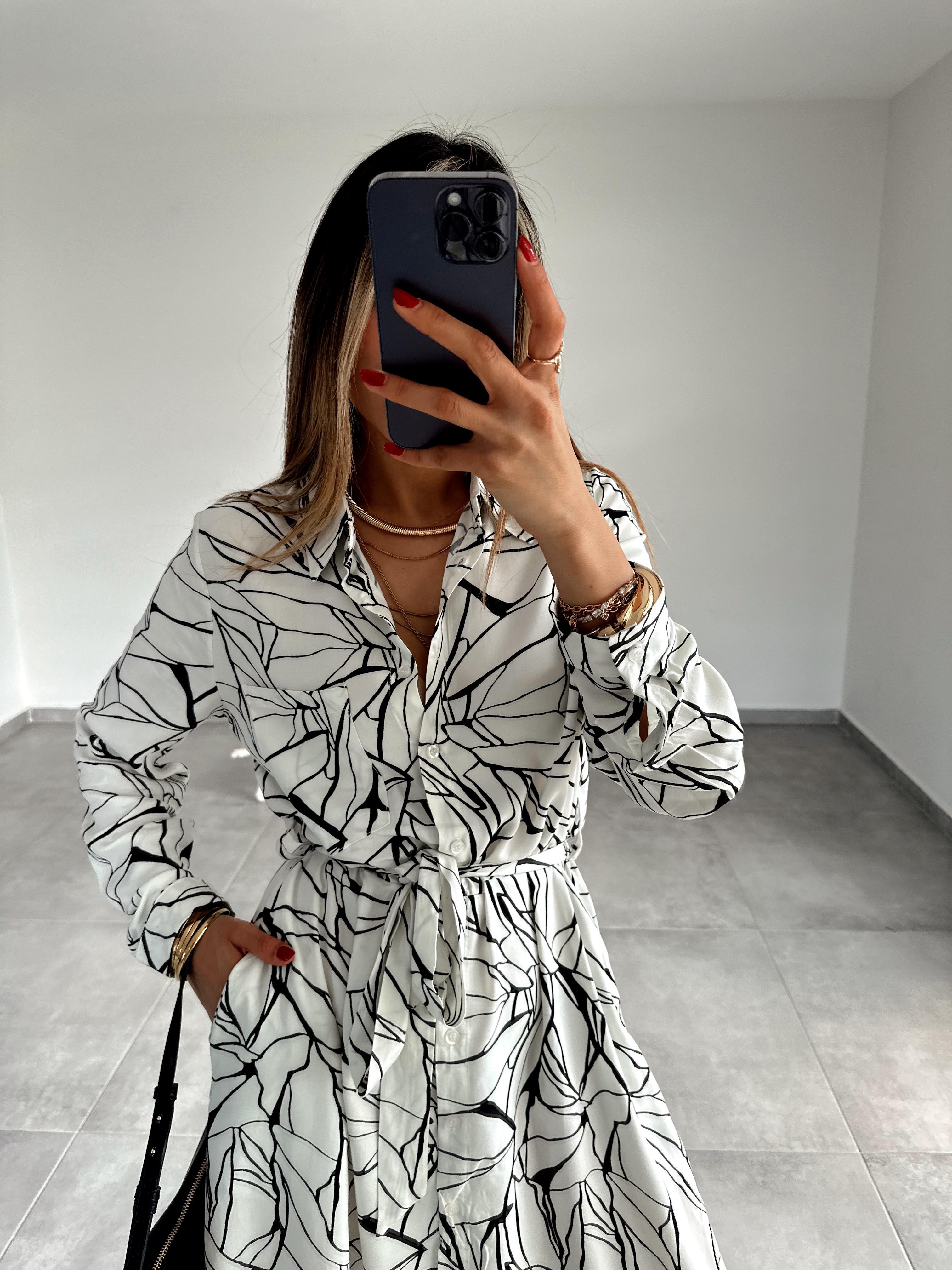 Ekru Desenli Midi Önden Düğmeli Elbise