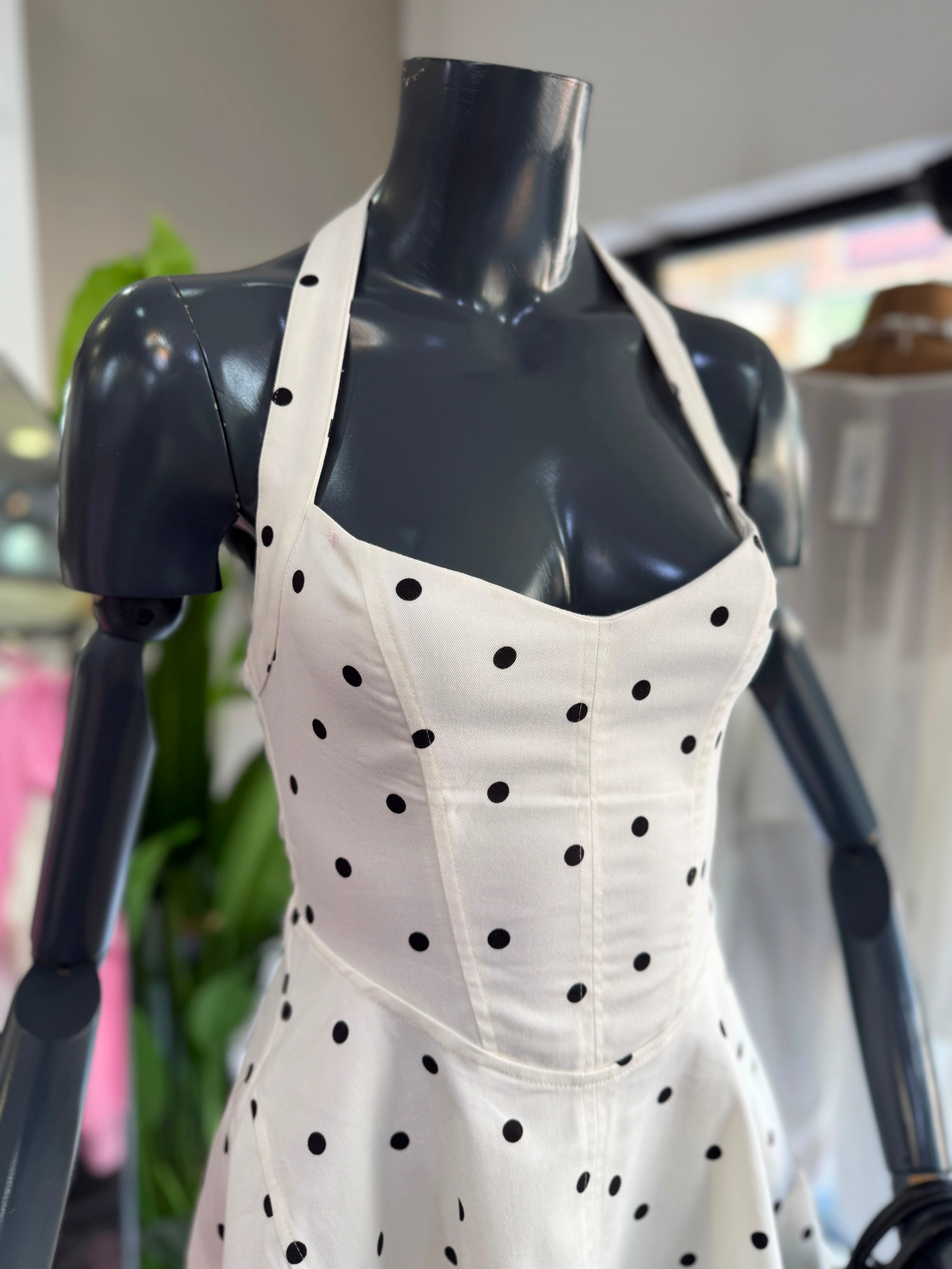 Ekru Halter Yaka Puantiyeli Elbise