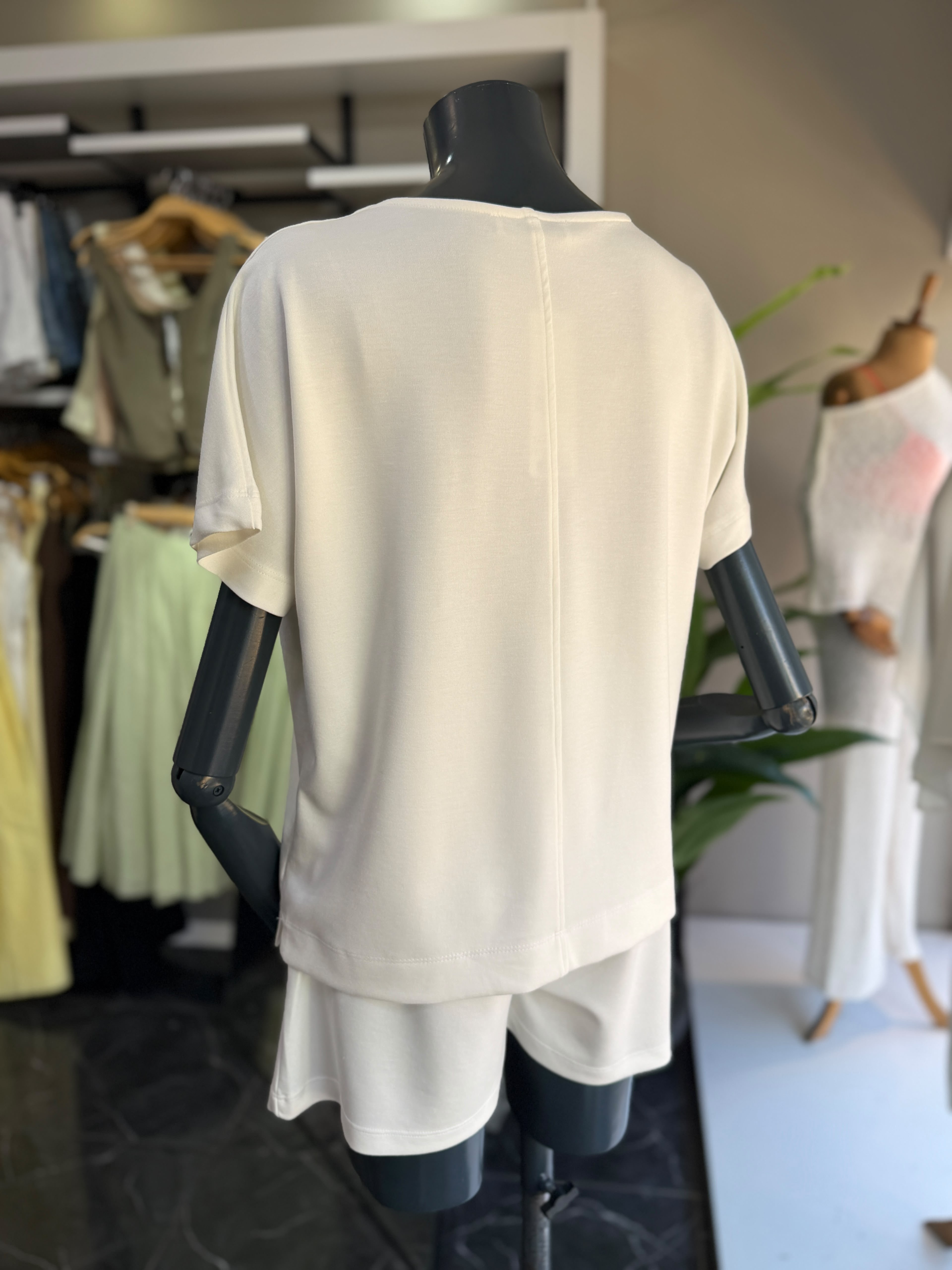 Ekru Modal Şortlu Tshirt Takım