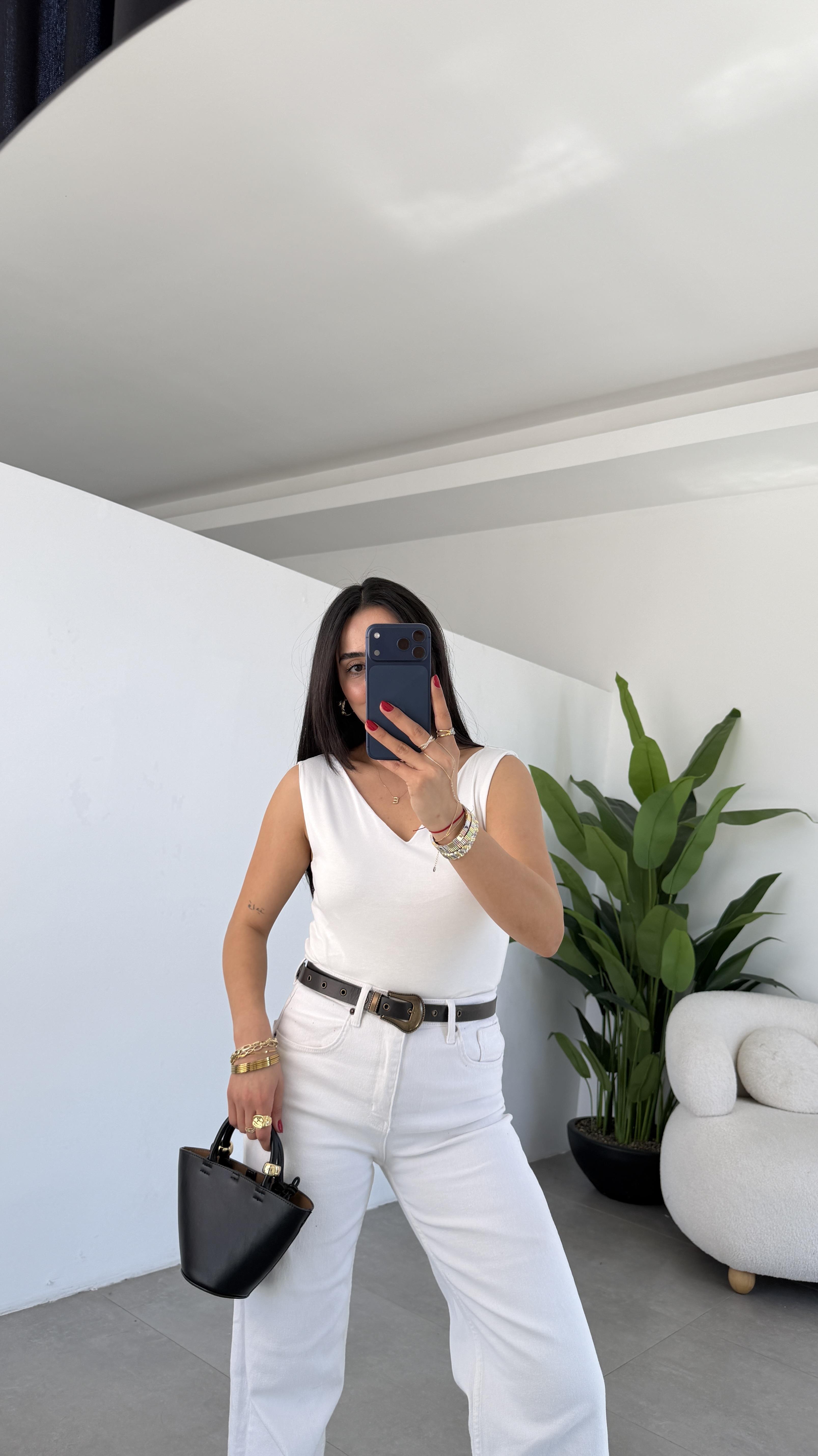 Ekru Viskon Ön Arka V Yaka Bluz