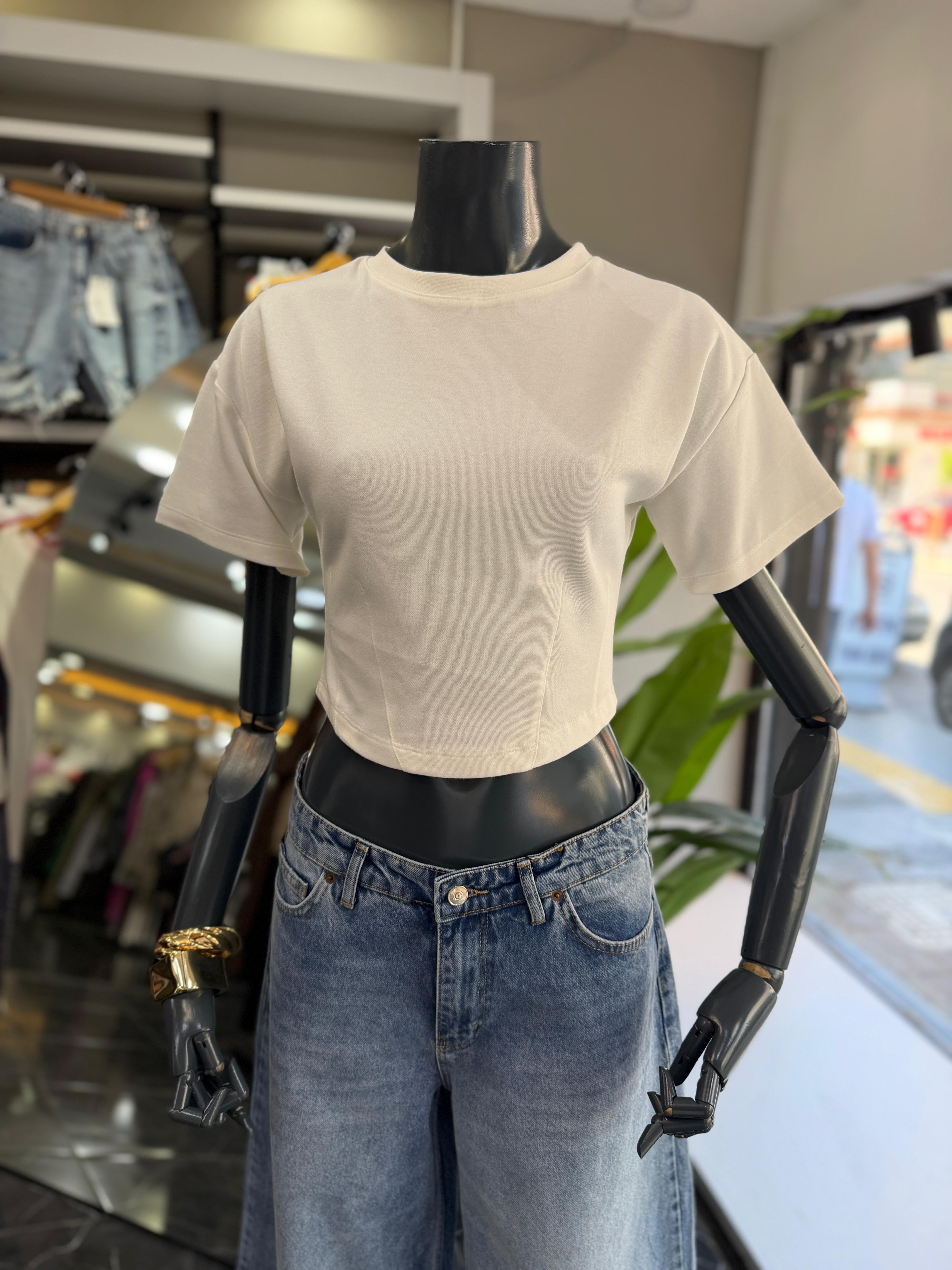 Ekru Yanları Pileli Bluz