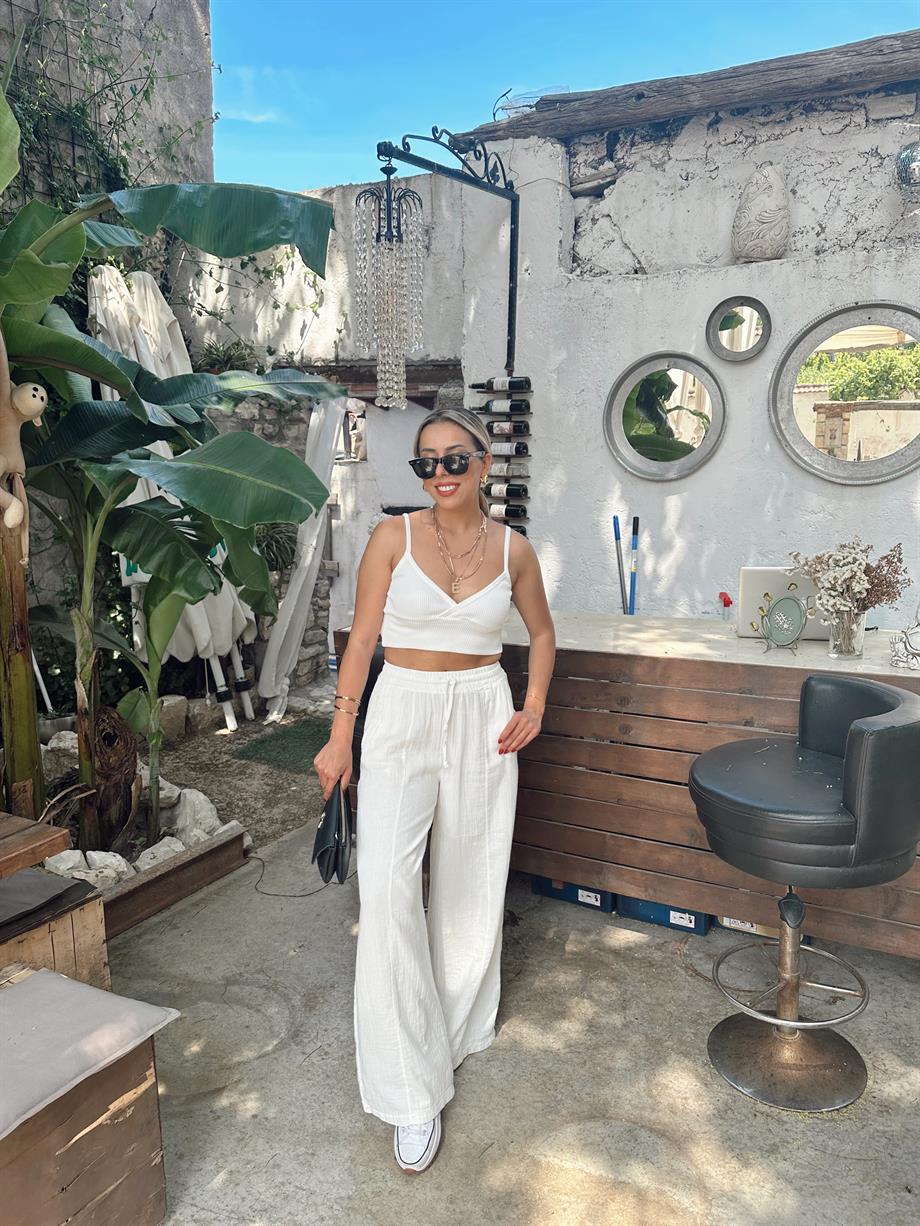 Fitilli Kruvaze Beyaz Atlet