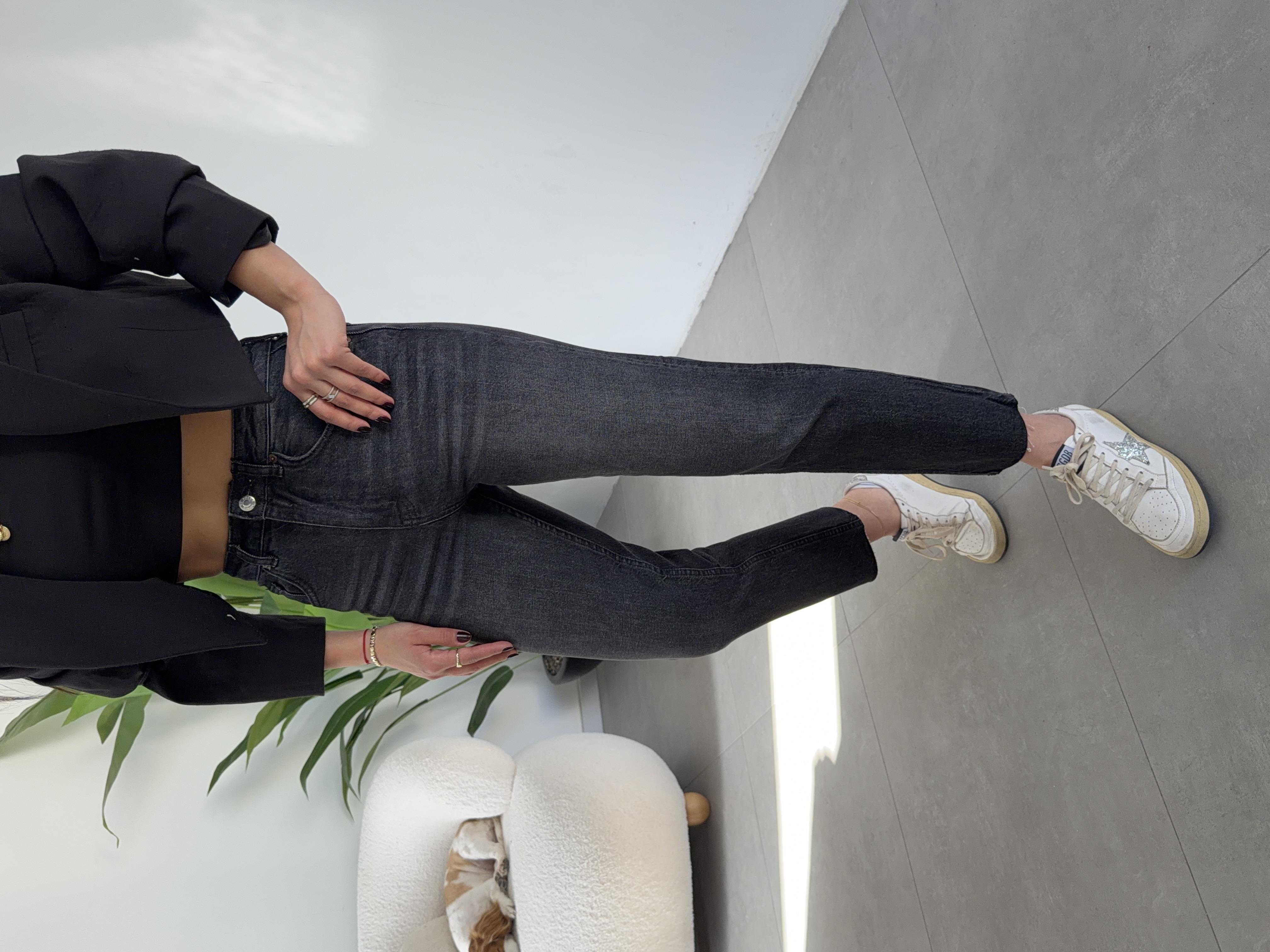 Füme Boyfit Kesik Paça Jean