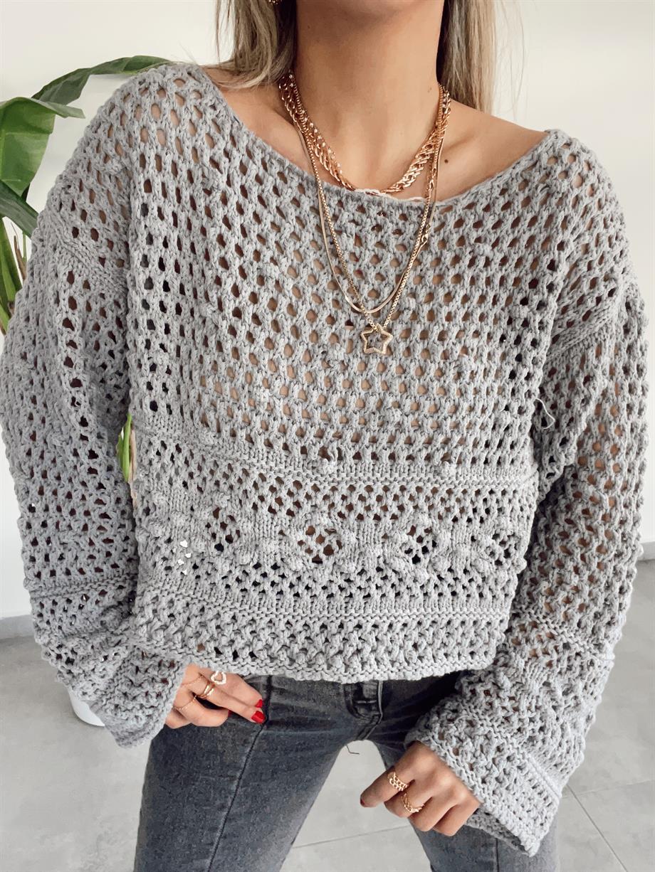 Gri Ajurlu Ponponlu Triko Kazak