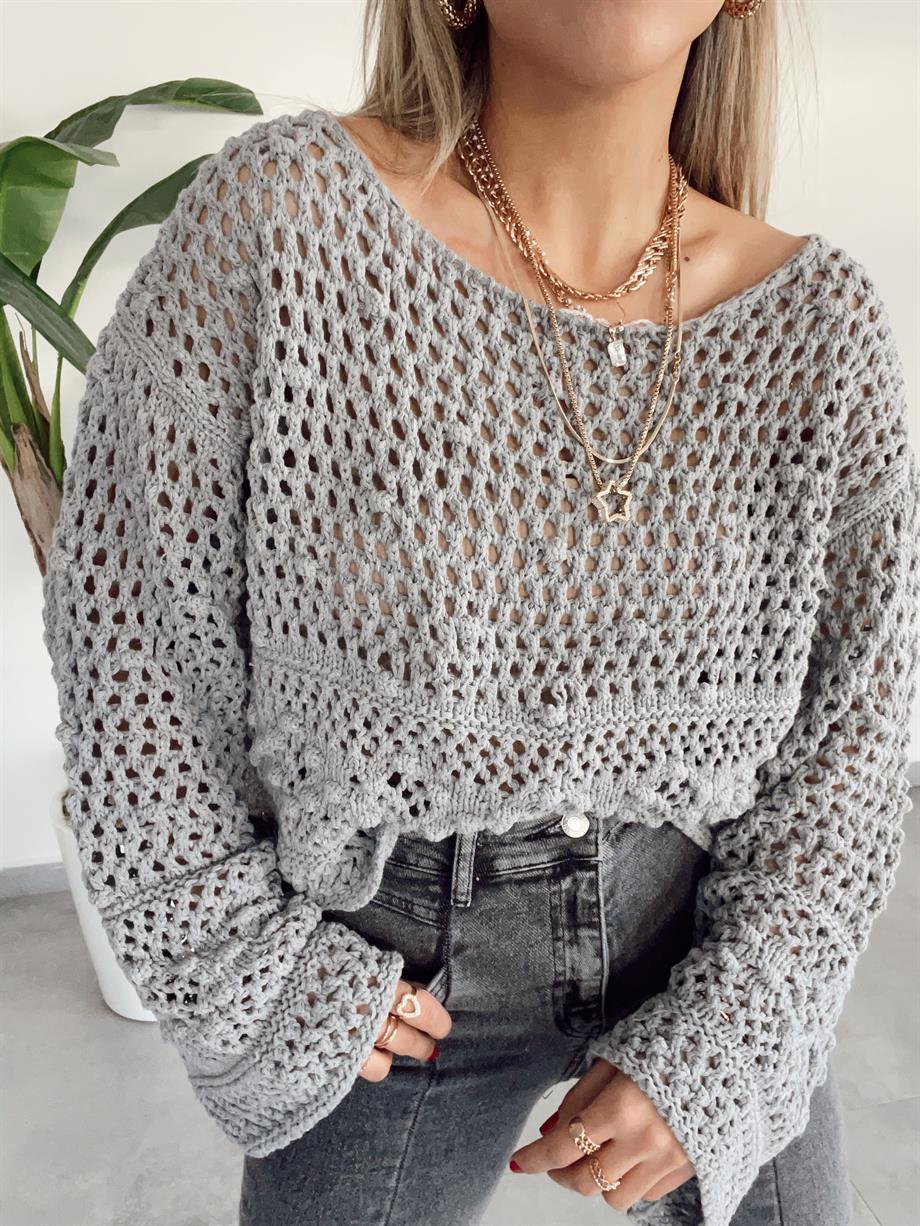 Gri Ajurlu Ponponlu Triko Kazak