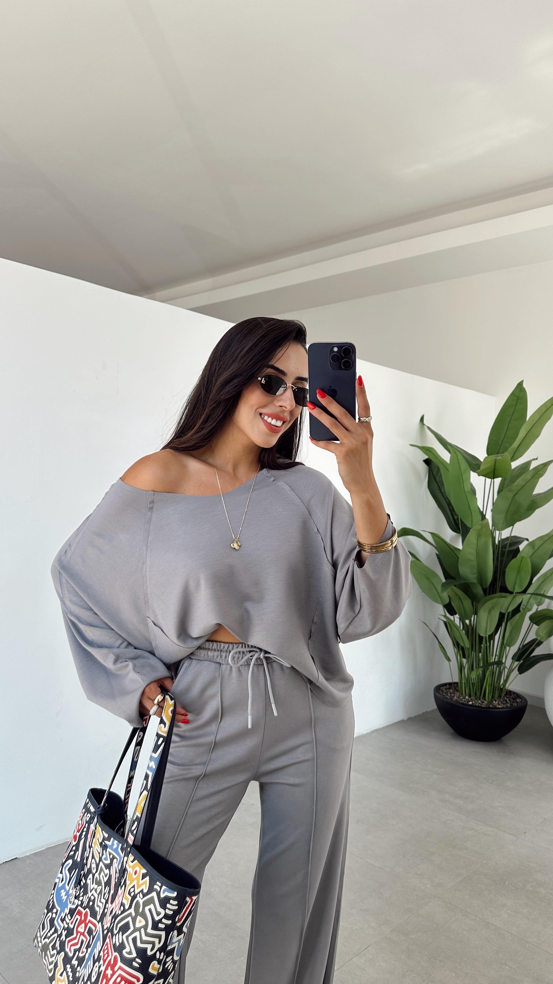 Gri Modal Geniş Yaka Bluz Pantolon Takım