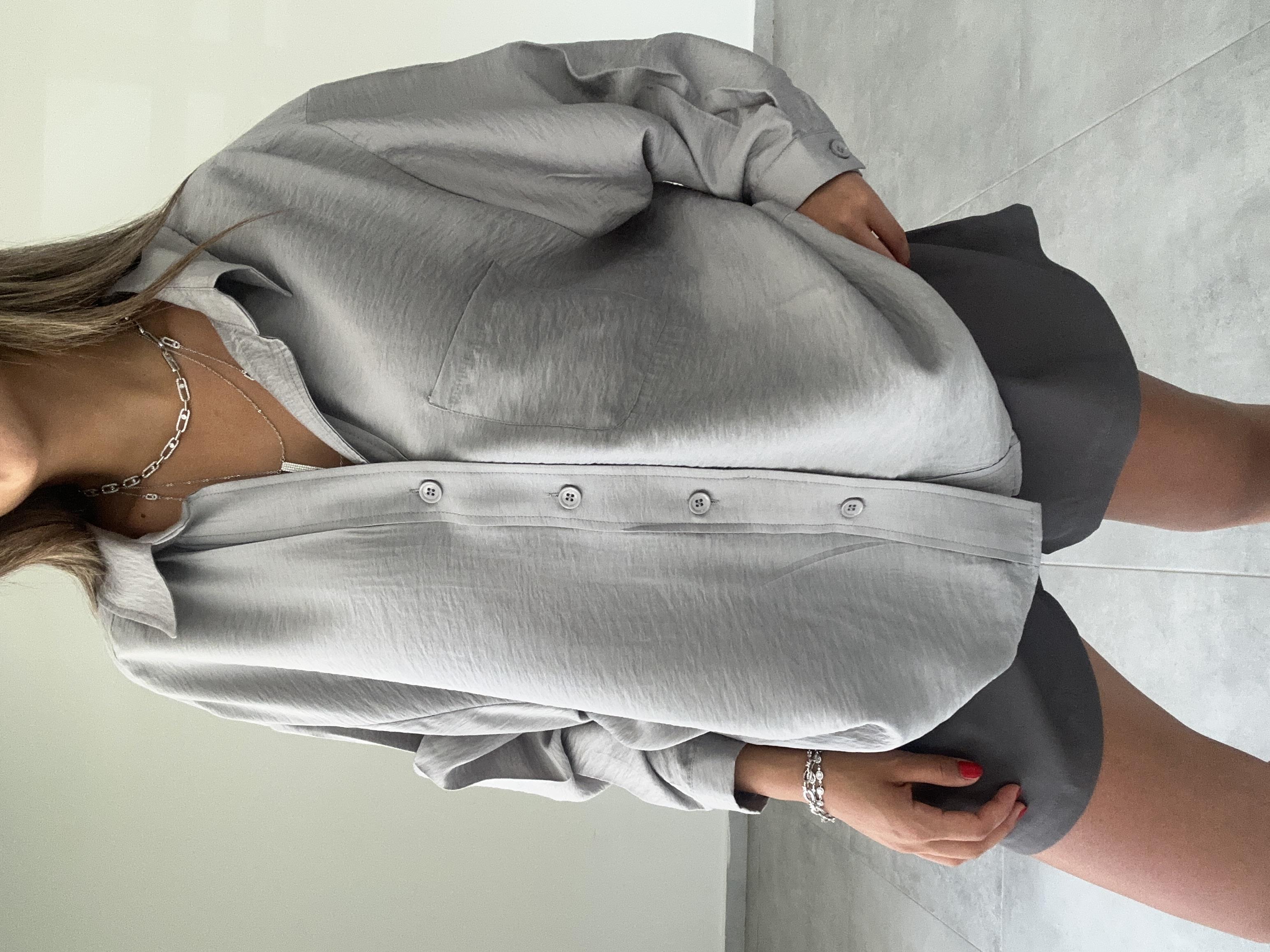 Gri Oversize Düşük Omuz Gömlek