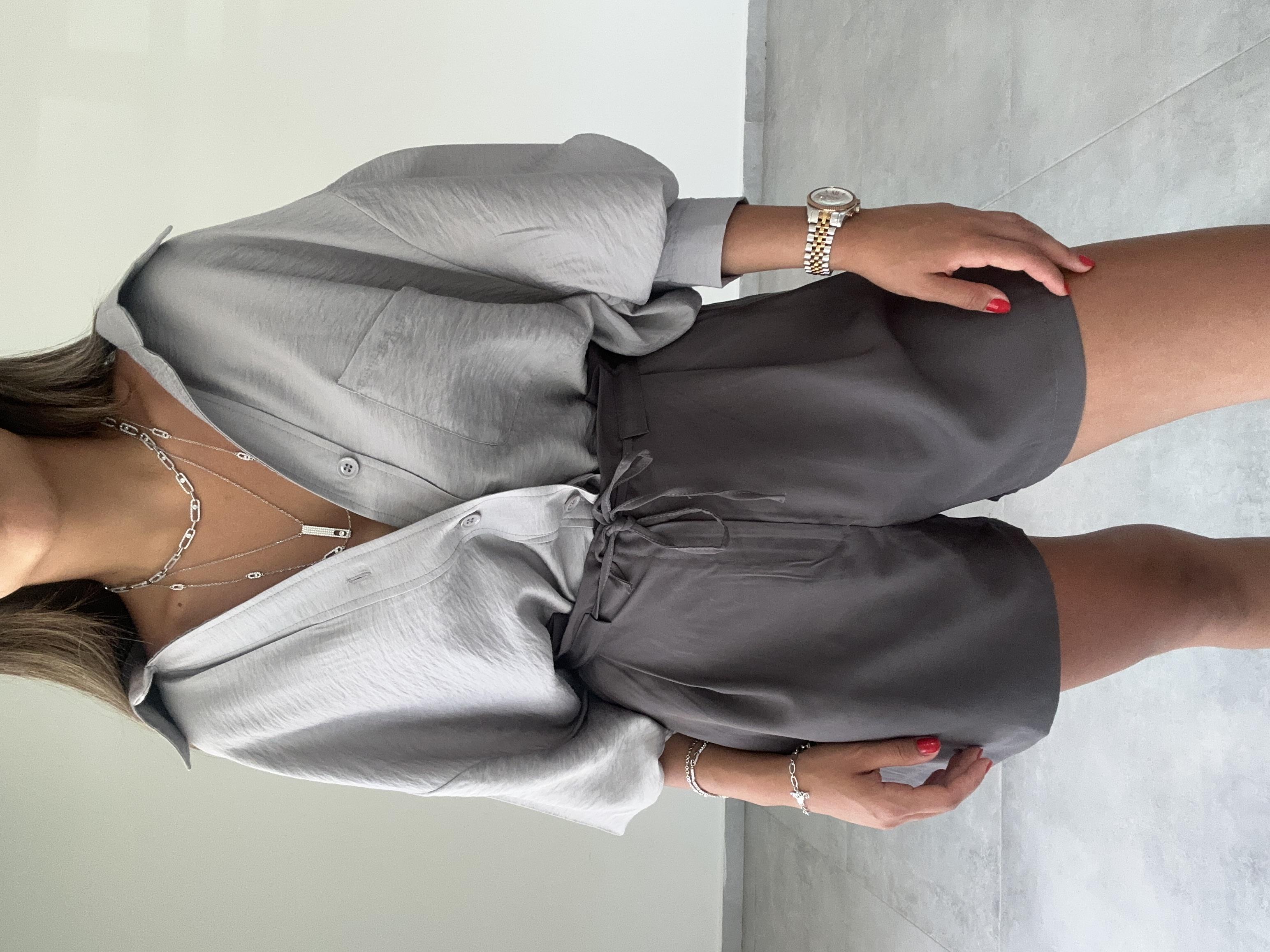 Gri Oversize Düşük Omuz Gömlek