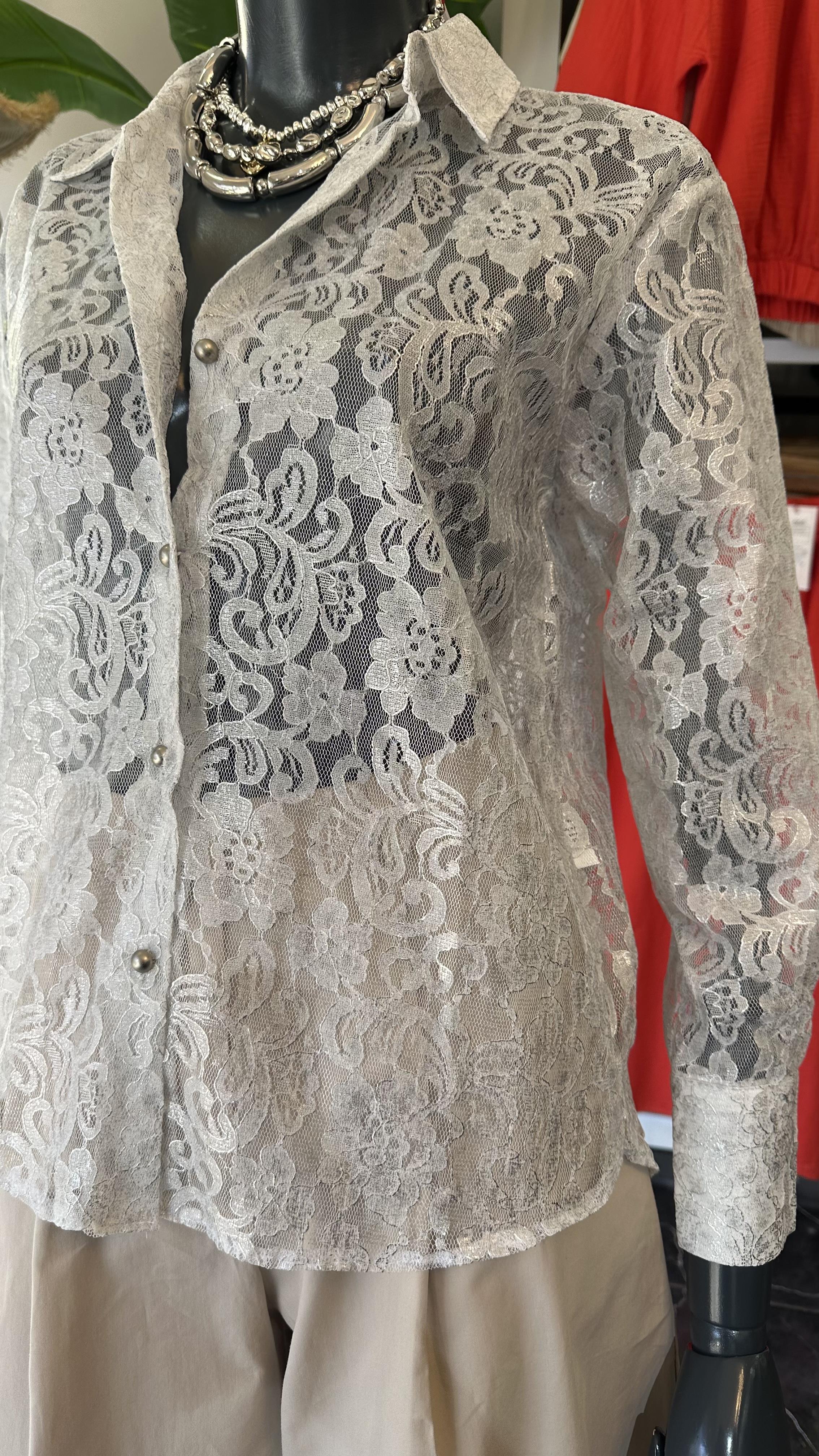 Gümüş Simli Güpürlü Gömlek