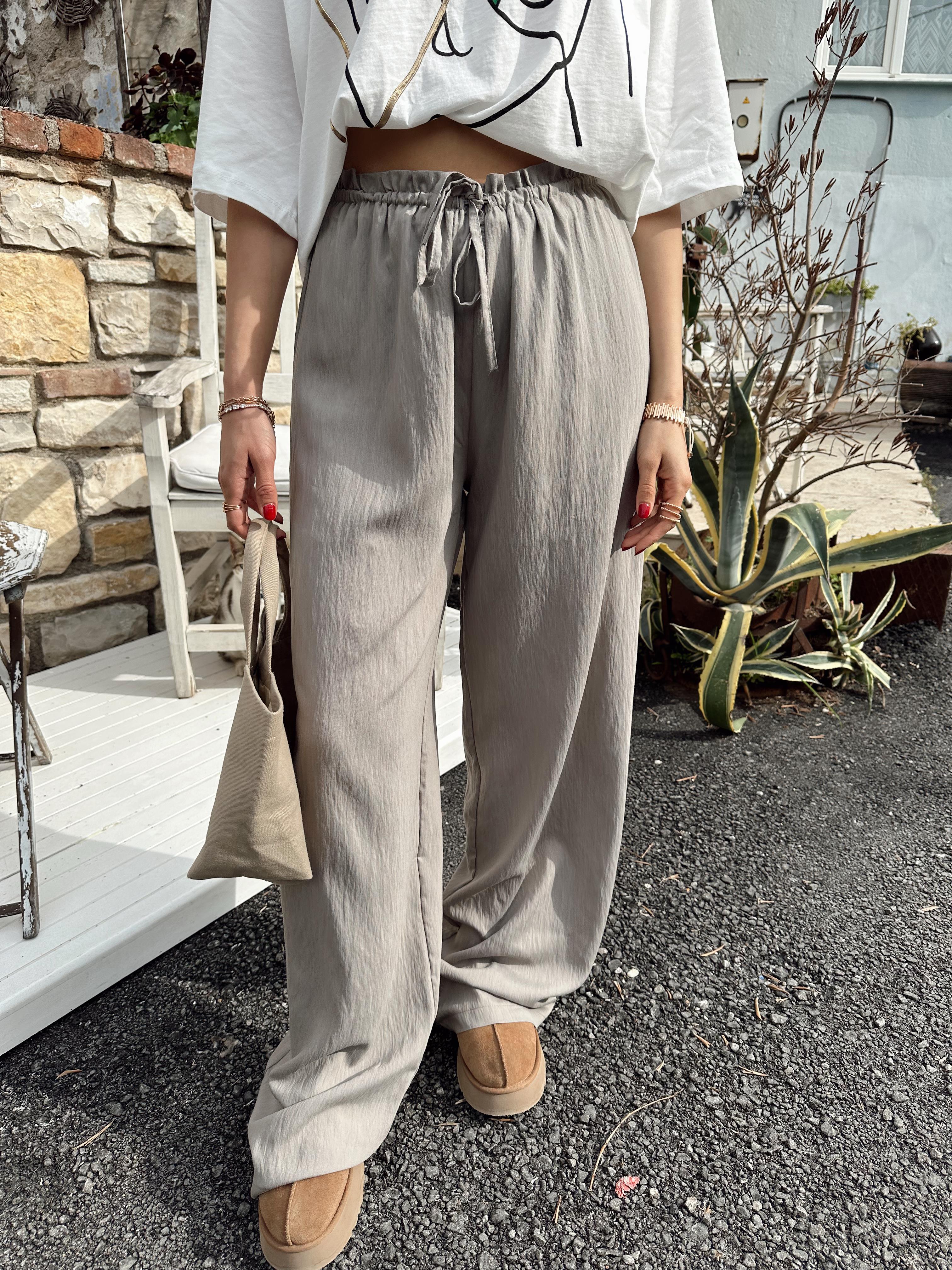 Haki Beli Büzgülü Pantolon