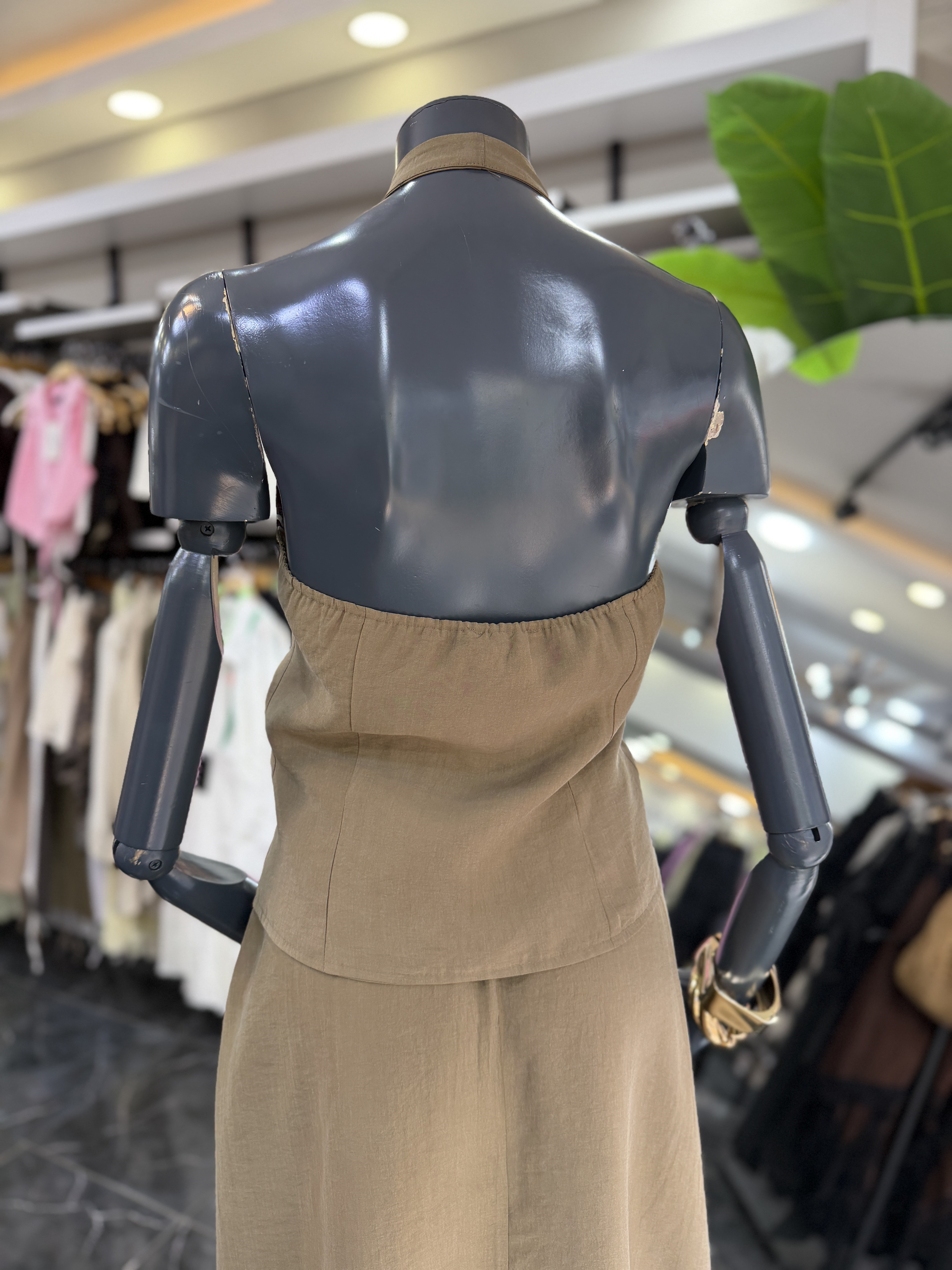 Haki Halter Yaka Taş Detaylı Bluz Etek Takım