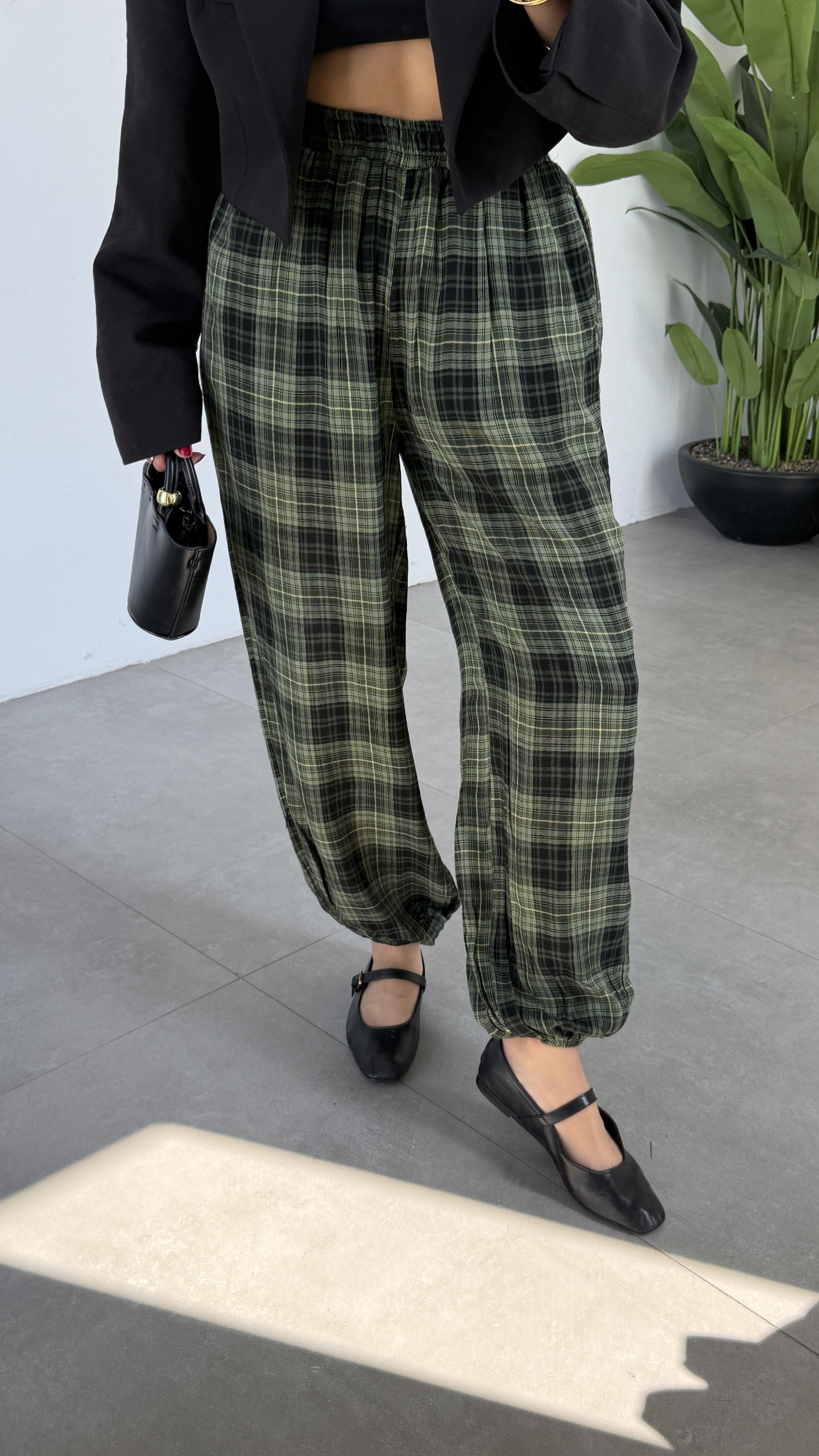 Haki Kareli Balon Pantolon