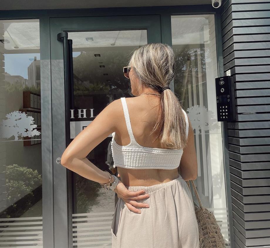 Ham Ekru Deniz Kabuklu Crop