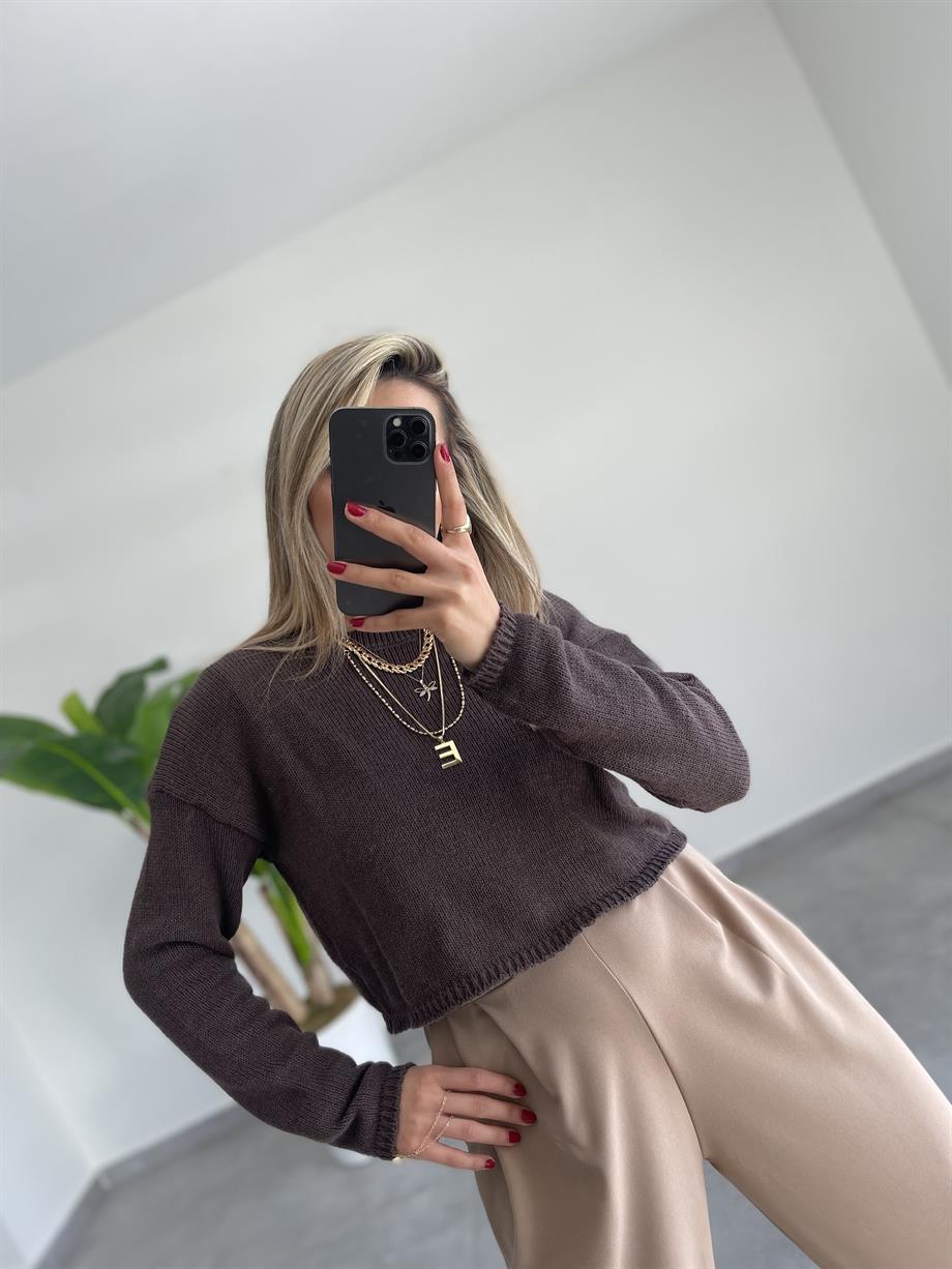 Kahve Bisiklet Yaka Triko